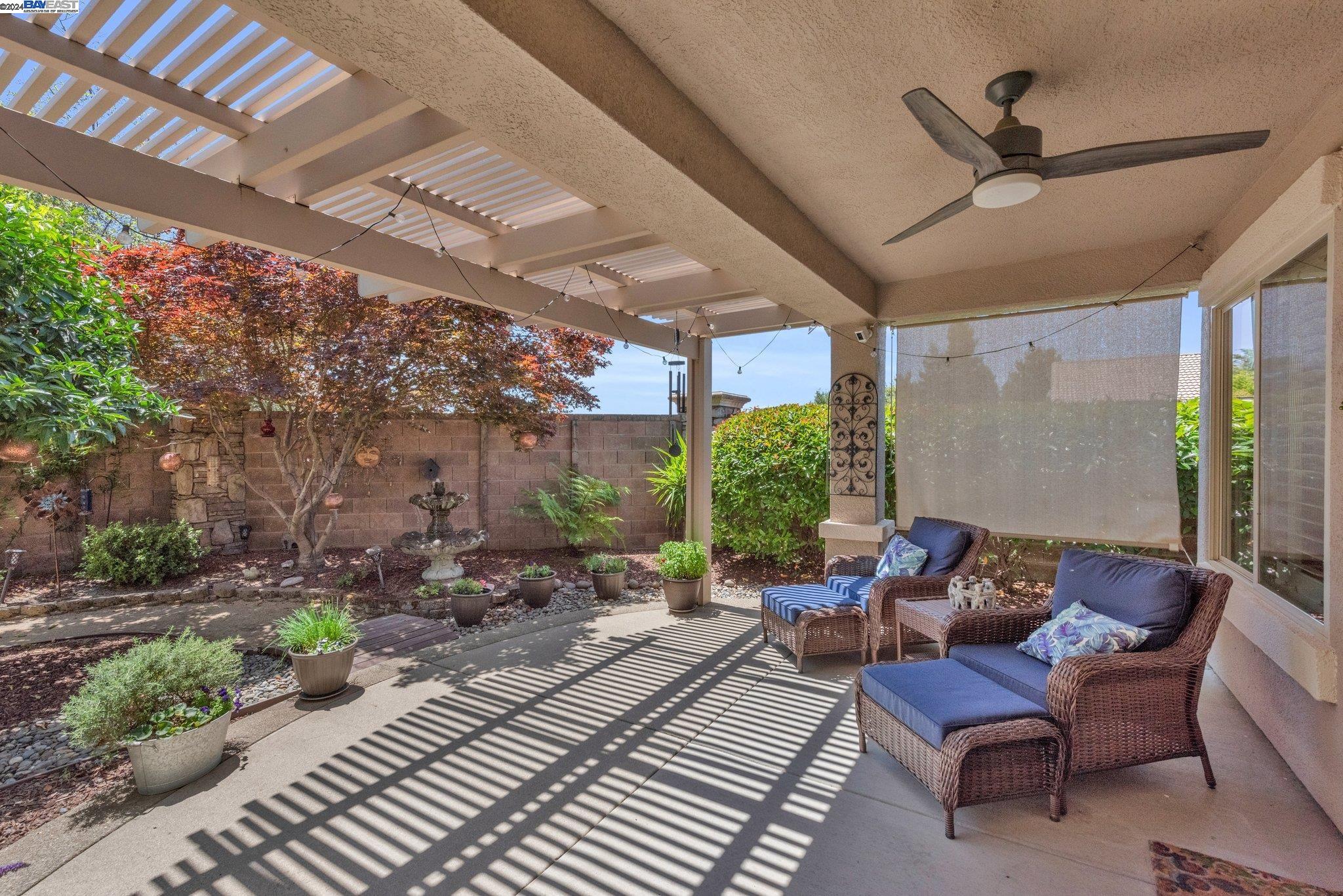 Detail Gallery Image 25 of 48 For 1101 Ivy Arbor Ln, Lincoln,  CA 95648 - 2 Beds | 2 Baths