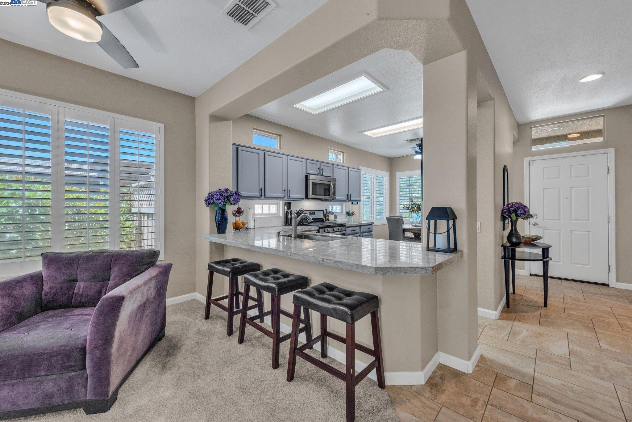 Detail Gallery Image 9 of 48 For 1101 Ivy Arbor Ln, Lincoln,  CA 95648 - 2 Beds | 2 Baths