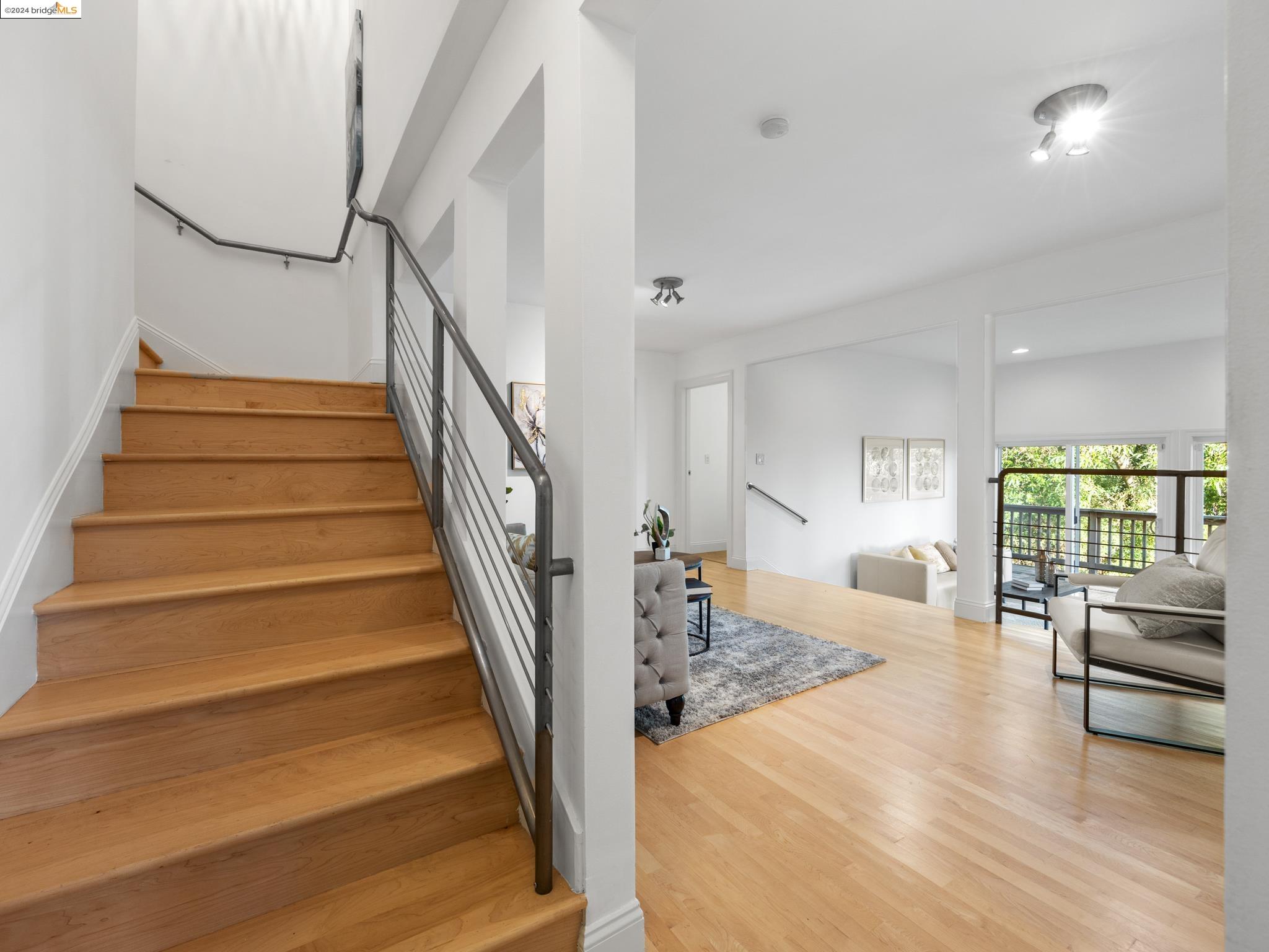 Detail Gallery Image 22 of 60 For 1040 Keith Avenue, Berkeley,  CA 94708 - 4 Beds | 3/1 Baths