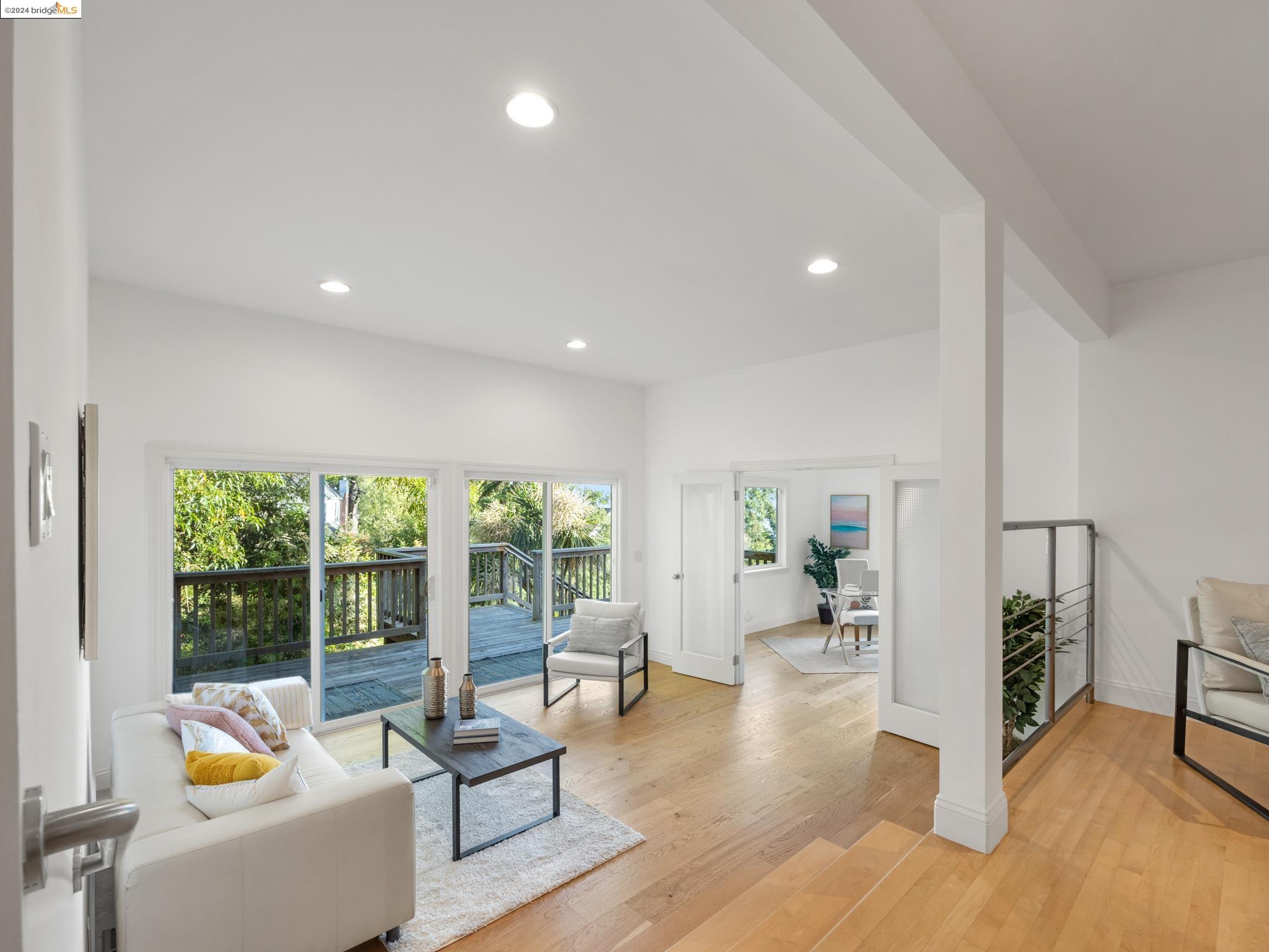 Detail Gallery Image 24 of 60 For 1040 Keith Avenue, Berkeley,  CA 94708 - 4 Beds | 3/1 Baths
