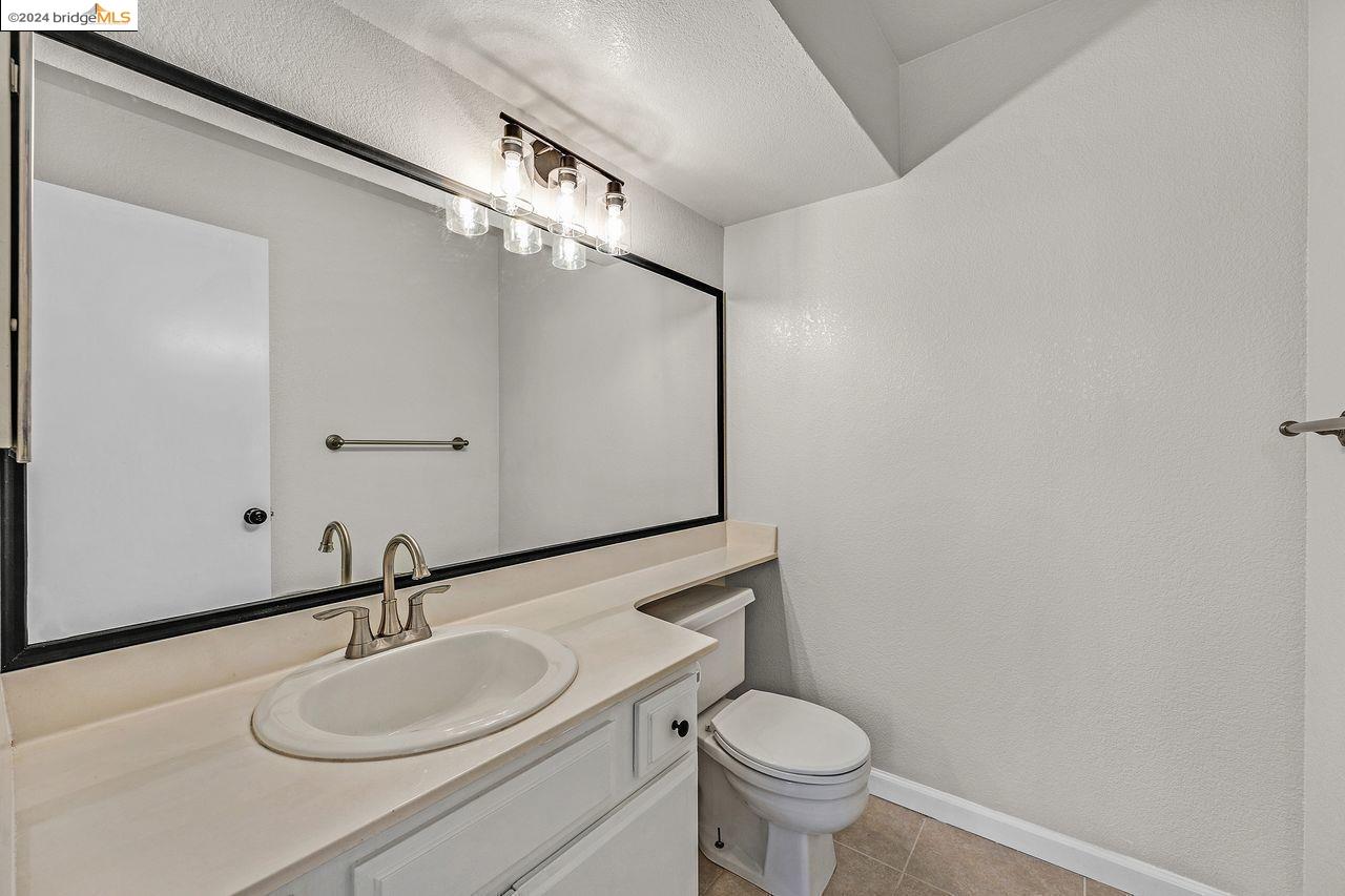 Detail Gallery Image 15 of 39 For 115 Wildes, Bay Point,  CA 94565 - 2 Beds | 1/1 Baths