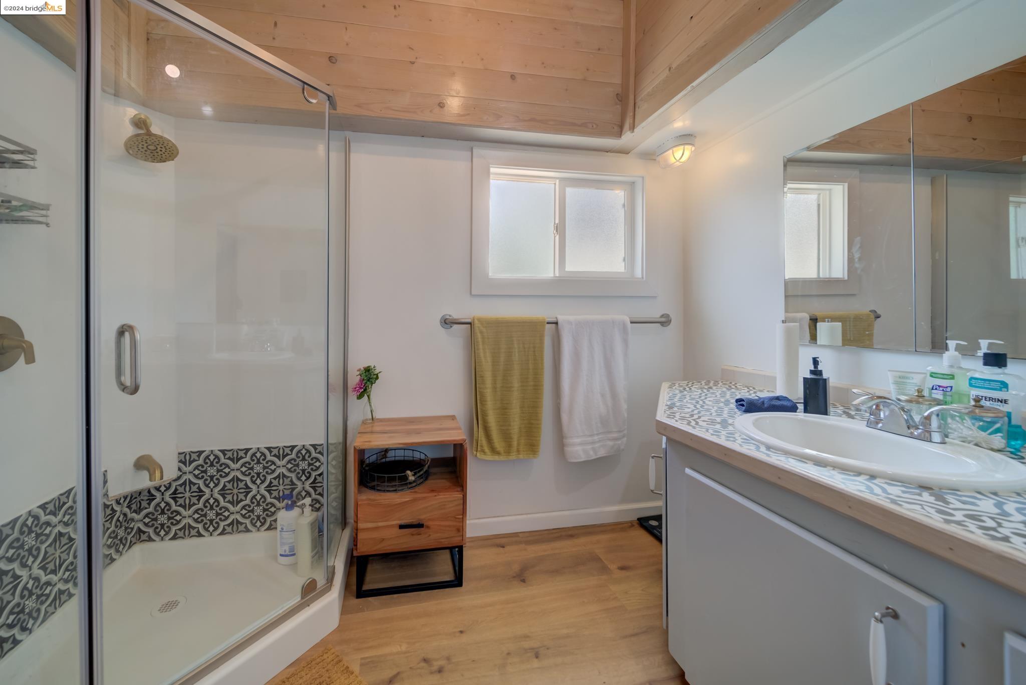 Detail Gallery Image 11 of 35 For 1900 Stenmark Drive #DOCK 3-302,  Richmond,  CA 94801 - 2 Beds | 1 Baths