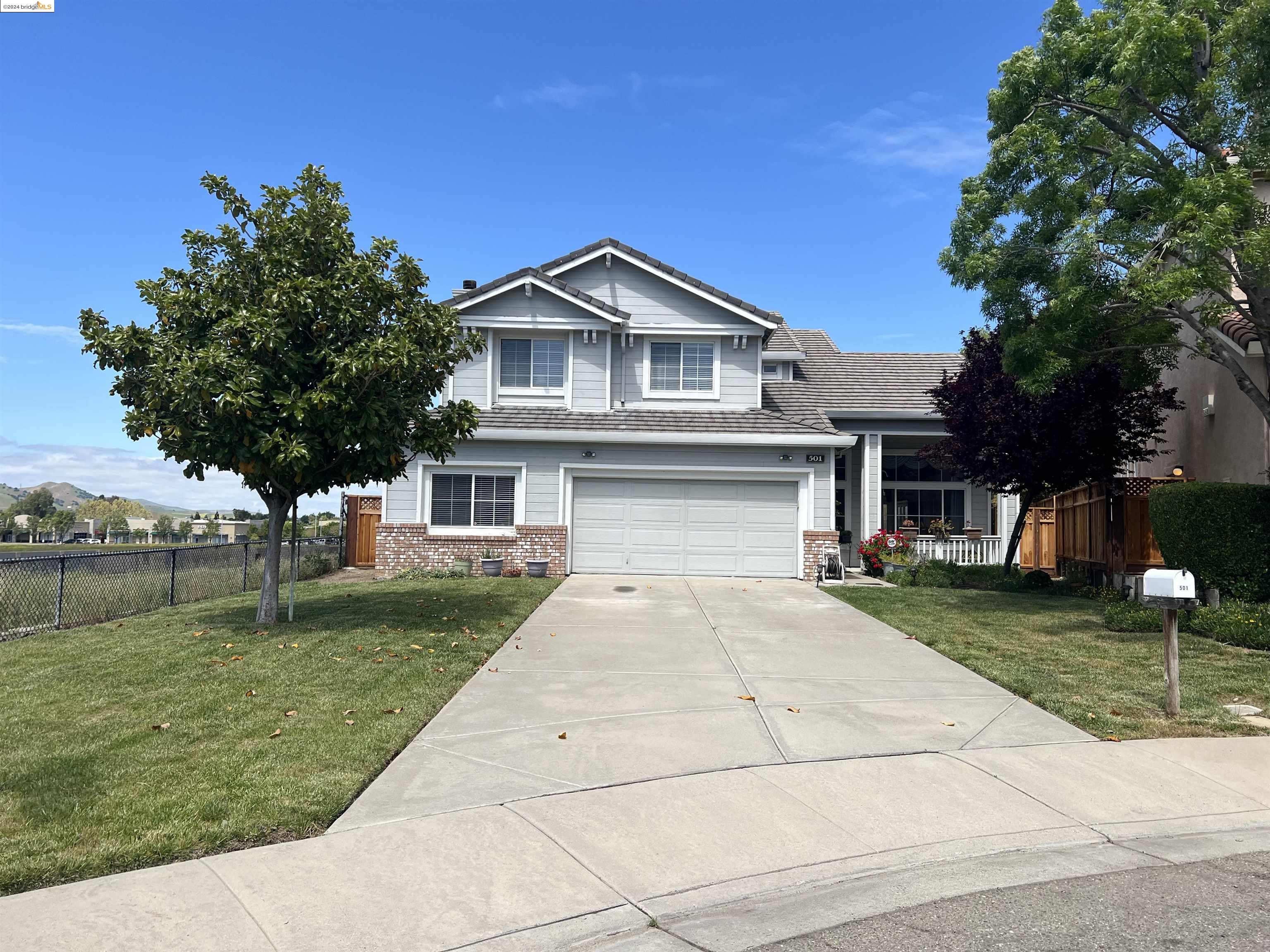 Detail Gallery Image 1 of 1 For 501 Black Oak Ct, Antioch,  CA 94509 - 4 Beds | 2/1 Baths