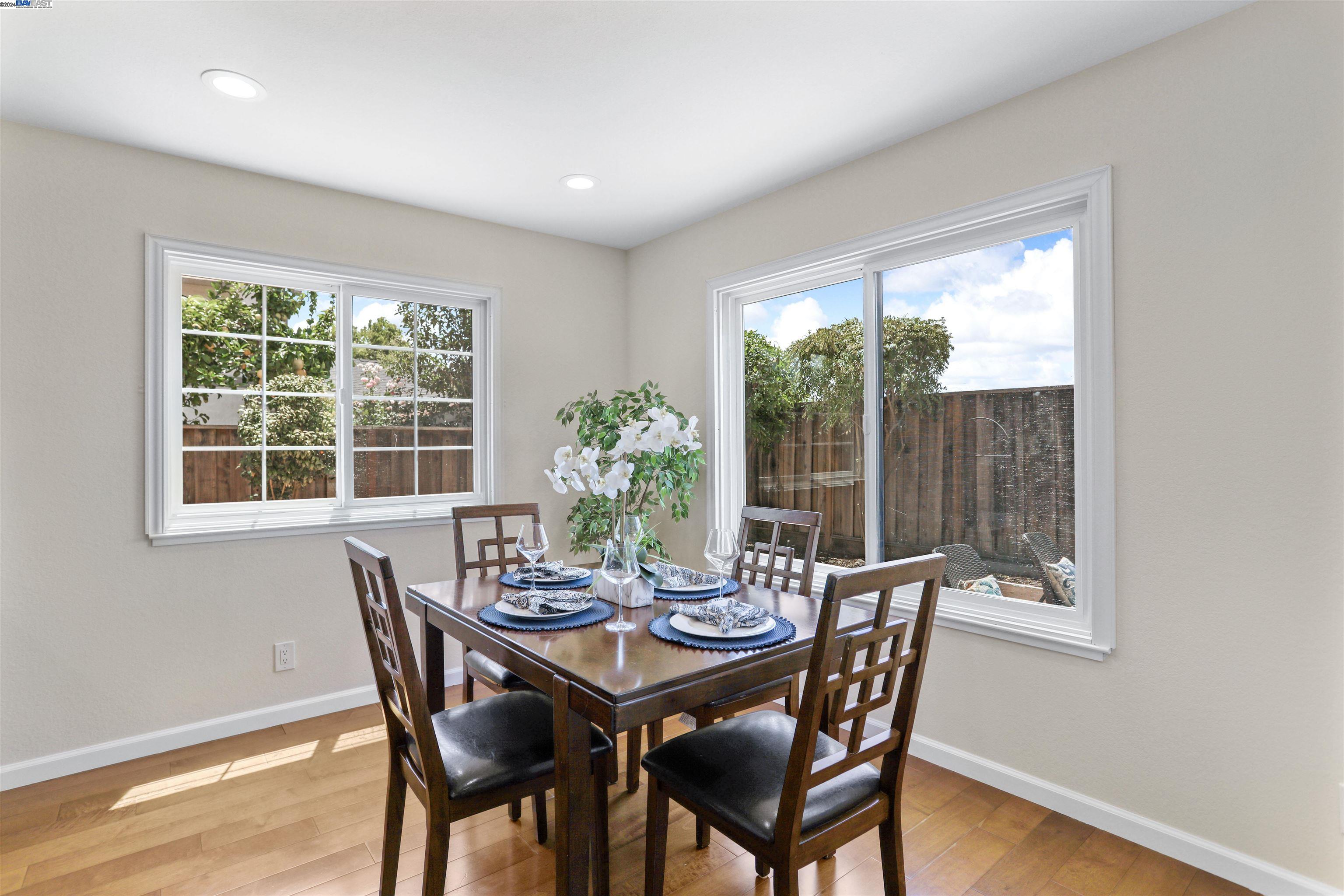 Detail Gallery Image 11 of 41 For 41563 Patton Terrace, Fremont,  CA 94538 - 3 Beds | 2/1 Baths