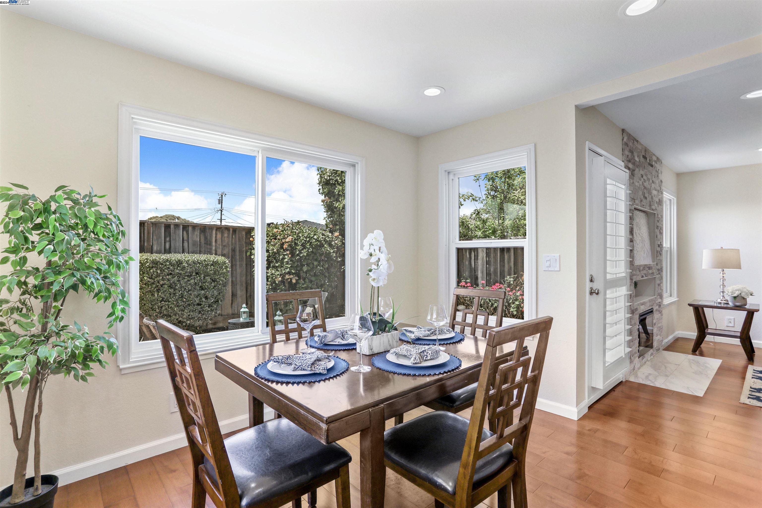 Detail Gallery Image 12 of 41 For 41563 Patton Terrace, Fremont,  CA 94538 - 3 Beds | 2/1 Baths