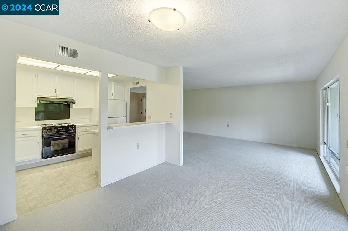 Detail Gallery Image 14 of 41 For 1161 Leisure Ln #3,  Walnut Creek,  CA 94595 - 2 Beds | 1 Baths