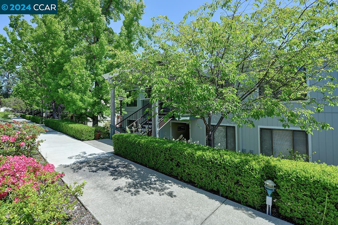 Detail Gallery Image 27 of 41 For 1161 Leisure Ln #3,  Walnut Creek,  CA 94595 - 2 Beds | 1 Baths
