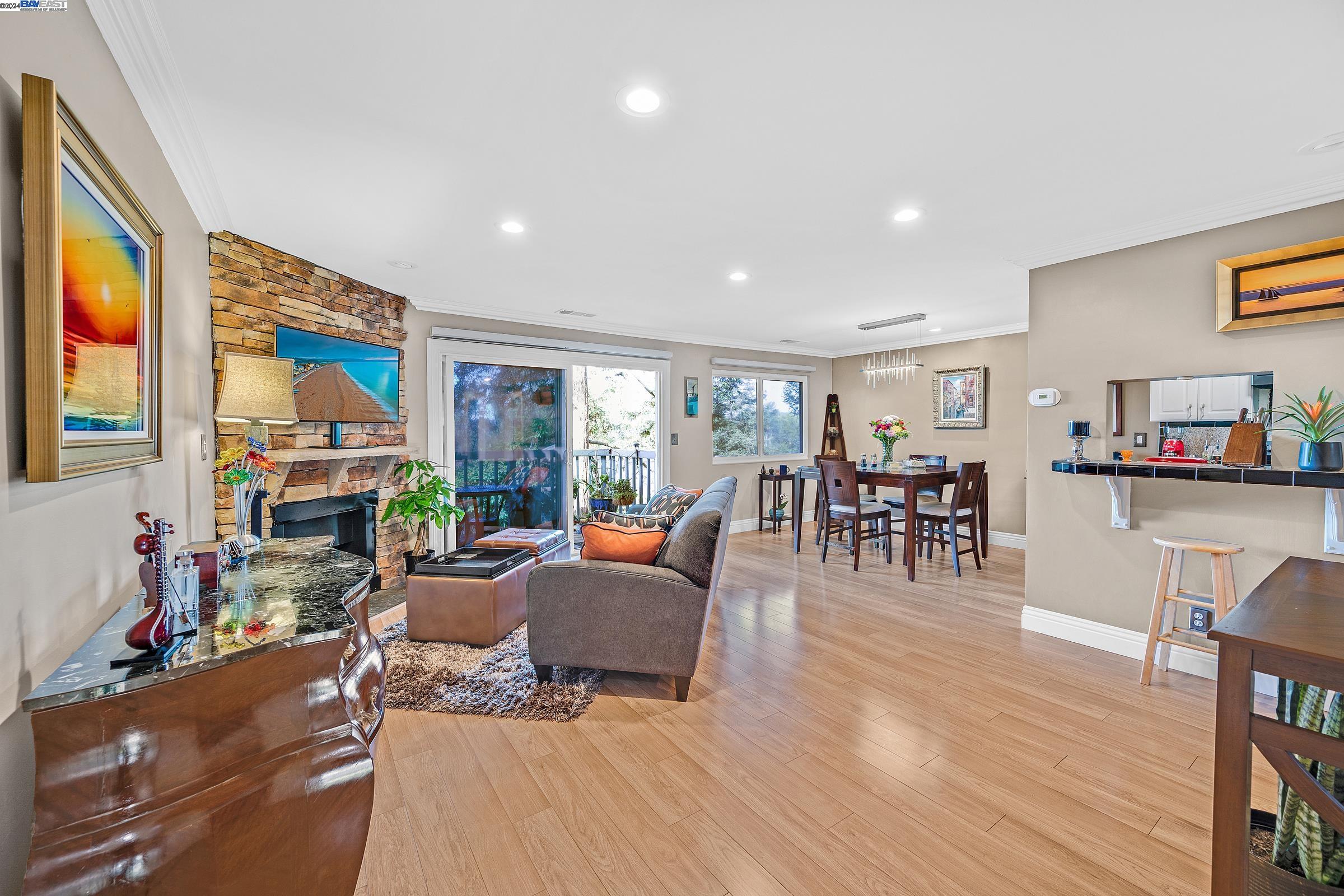 More Details about MLS # 41060750 : 2296 D ST