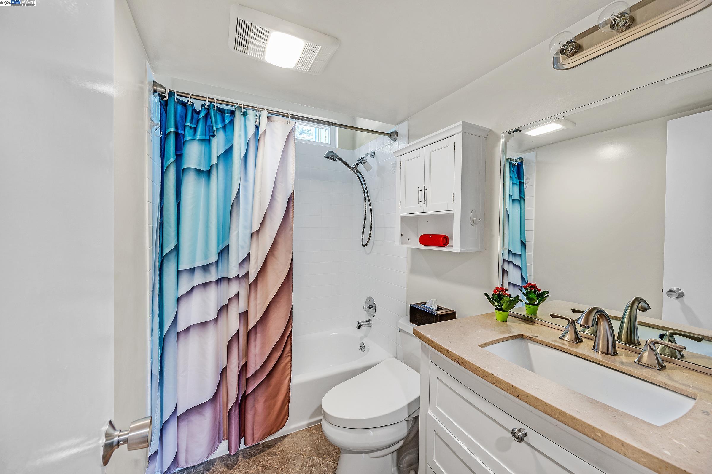 Detail Gallery Image 26 of 32 For 2296 D St, Hayward,  CA 94541 - 3 Beds | 1/1 Baths