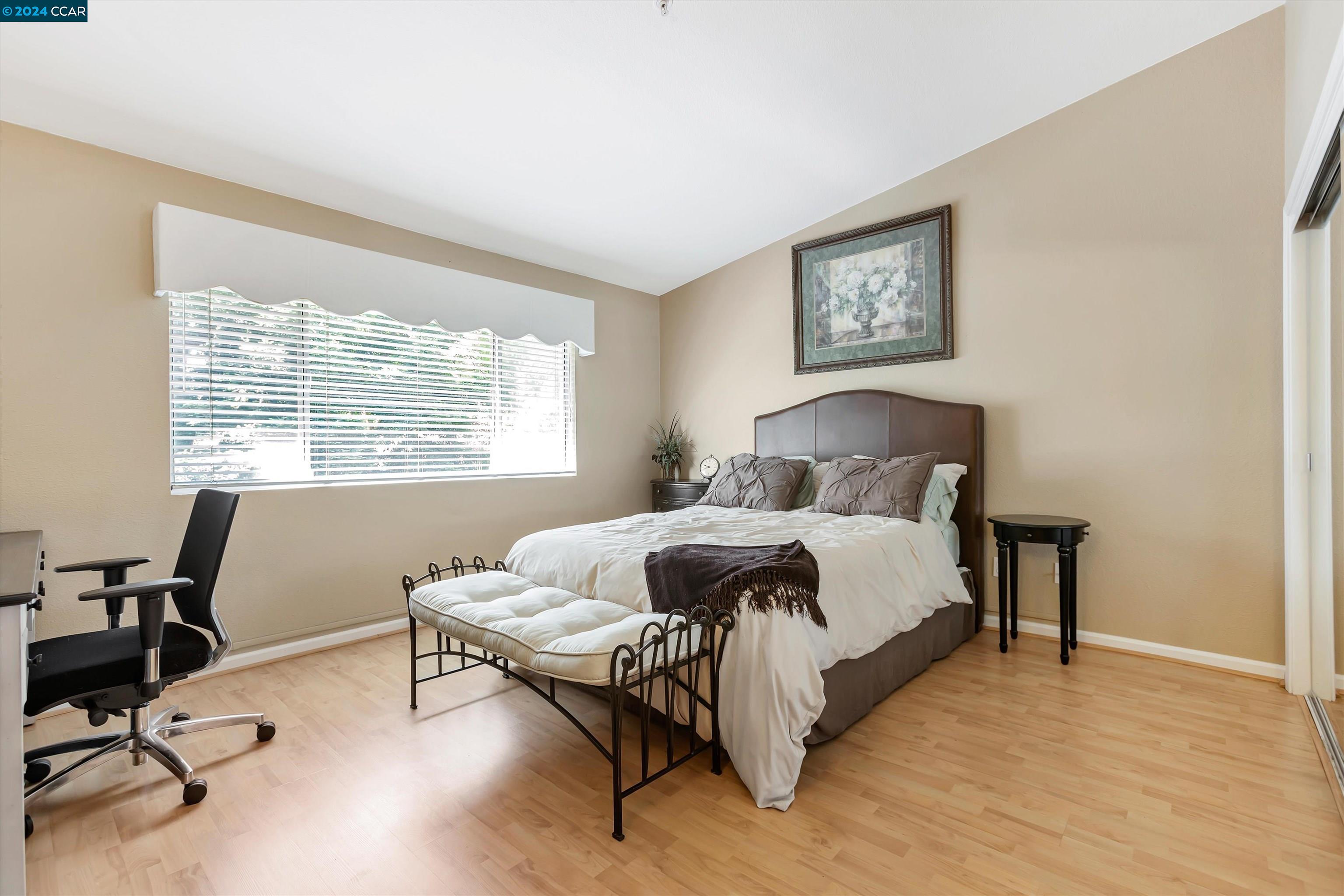 Detail Gallery Image 22 of 32 For 141 Enchanted Way, San Ramon,  CA 94583-1266 - 3 Beds | 2/1 Baths