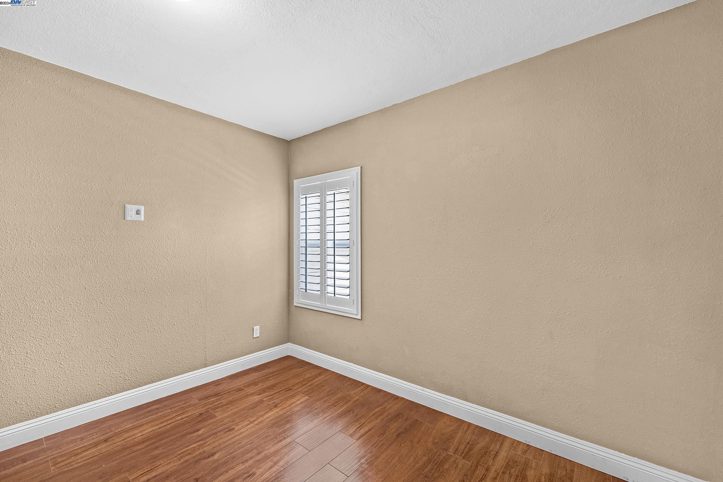 Detail Gallery Image 18 of 42 For 1340 Carpentier St, San Leandro,  CA 94577 - 2 Beds | 2 Baths