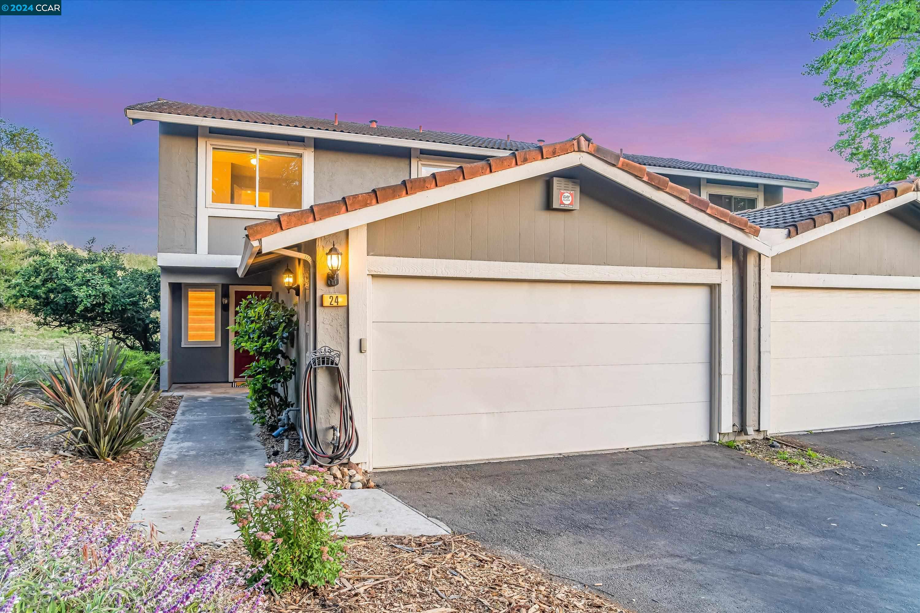 Photo #2: 41060795 Listing 