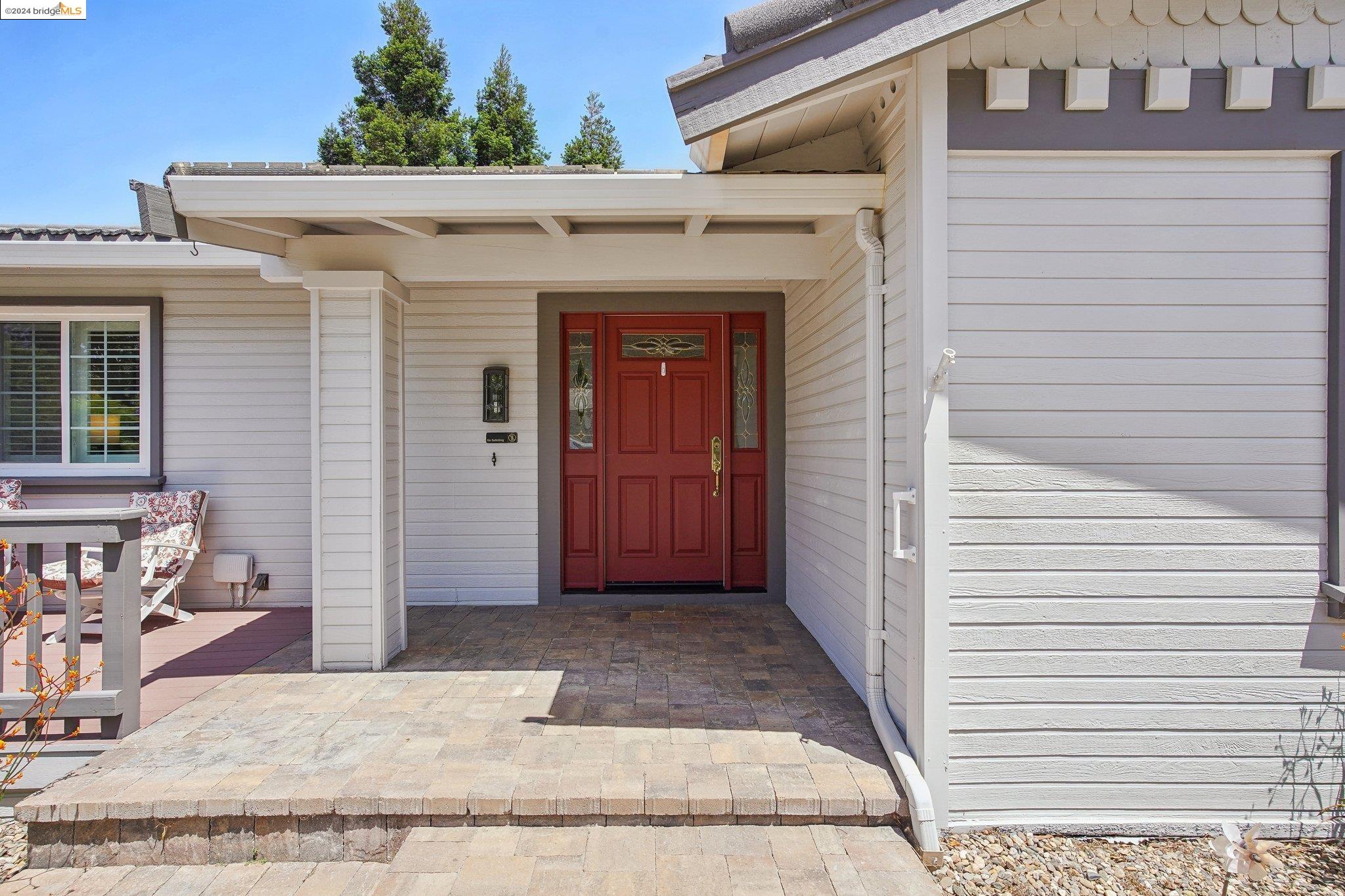 Detail Gallery Image 2 of 48 For 5551 Plaza Ermita, Concord,  CA 94521 - 4 Beds | 2 Baths
