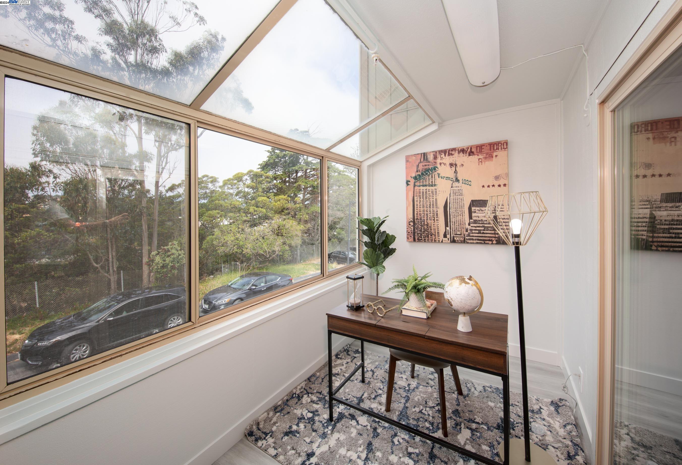 Detail Gallery Image 15 of 35 For 337 Philip Dr, Daly City,  CA 94015 - 3 Beds | 2/1 Baths