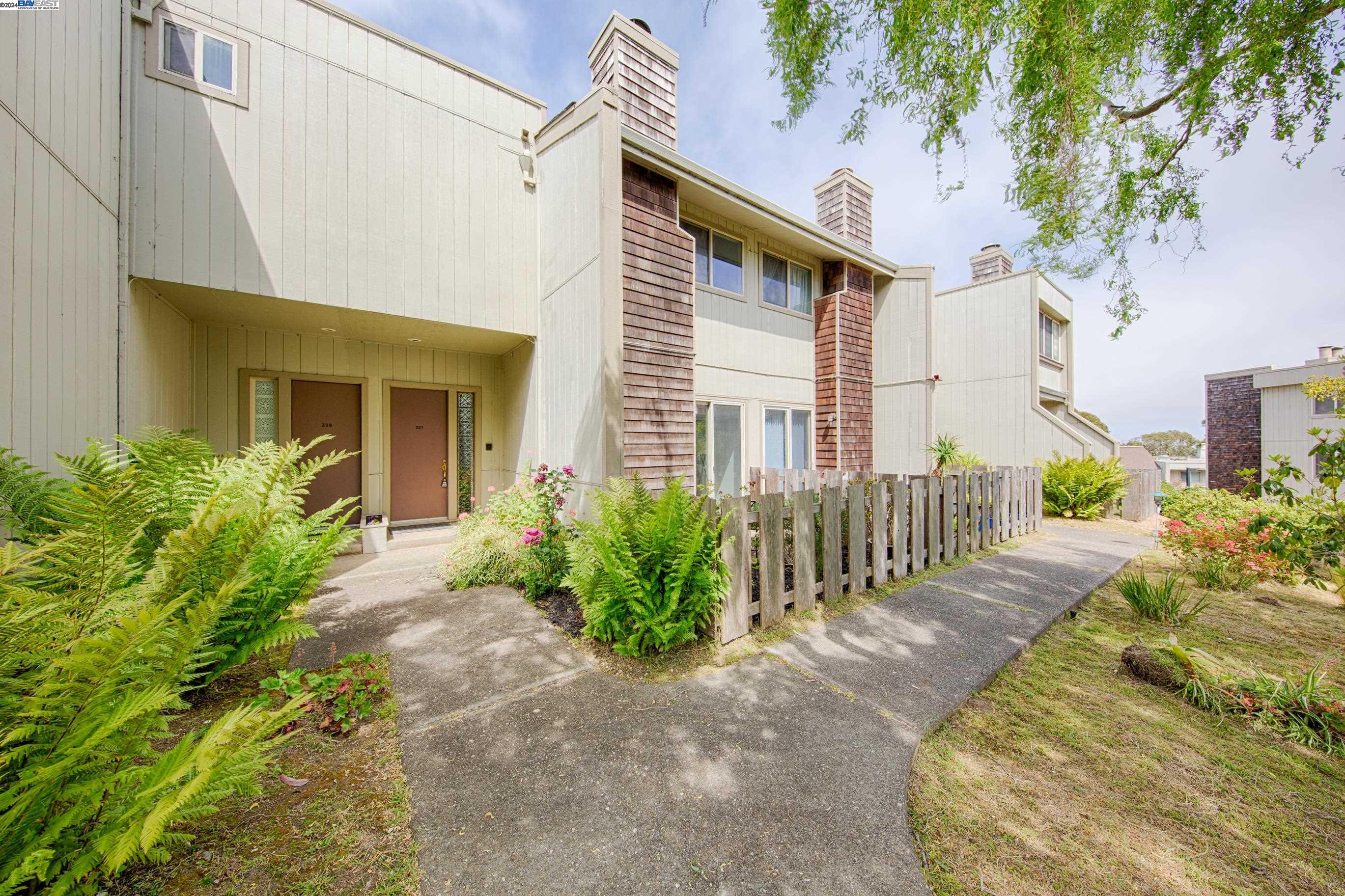 Detail Gallery Image 34 of 35 For 337 Philip Dr, Daly City,  CA 94015 - 3 Beds | 2/1 Baths