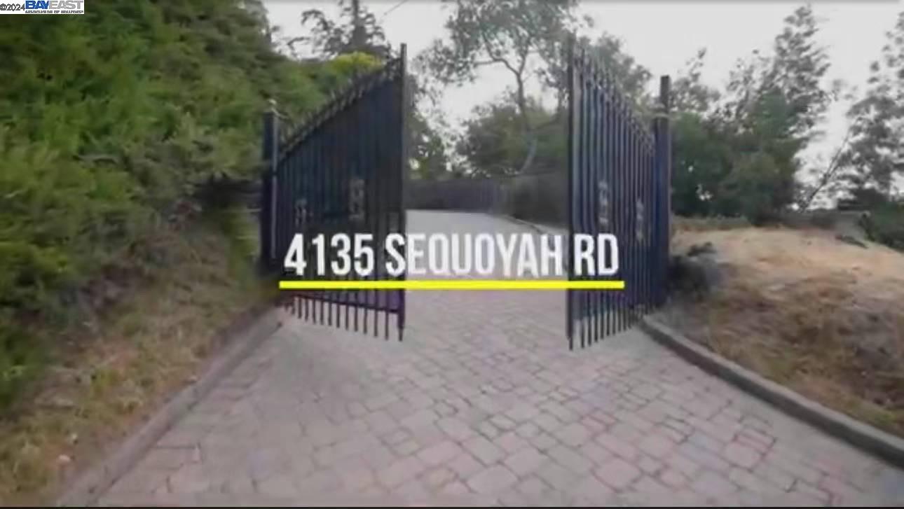 Detail Gallery Image 1 of 1 For 4135 Sequoyah Rd, Oakland,  CA 94605 - 3 Beds | 2 Baths