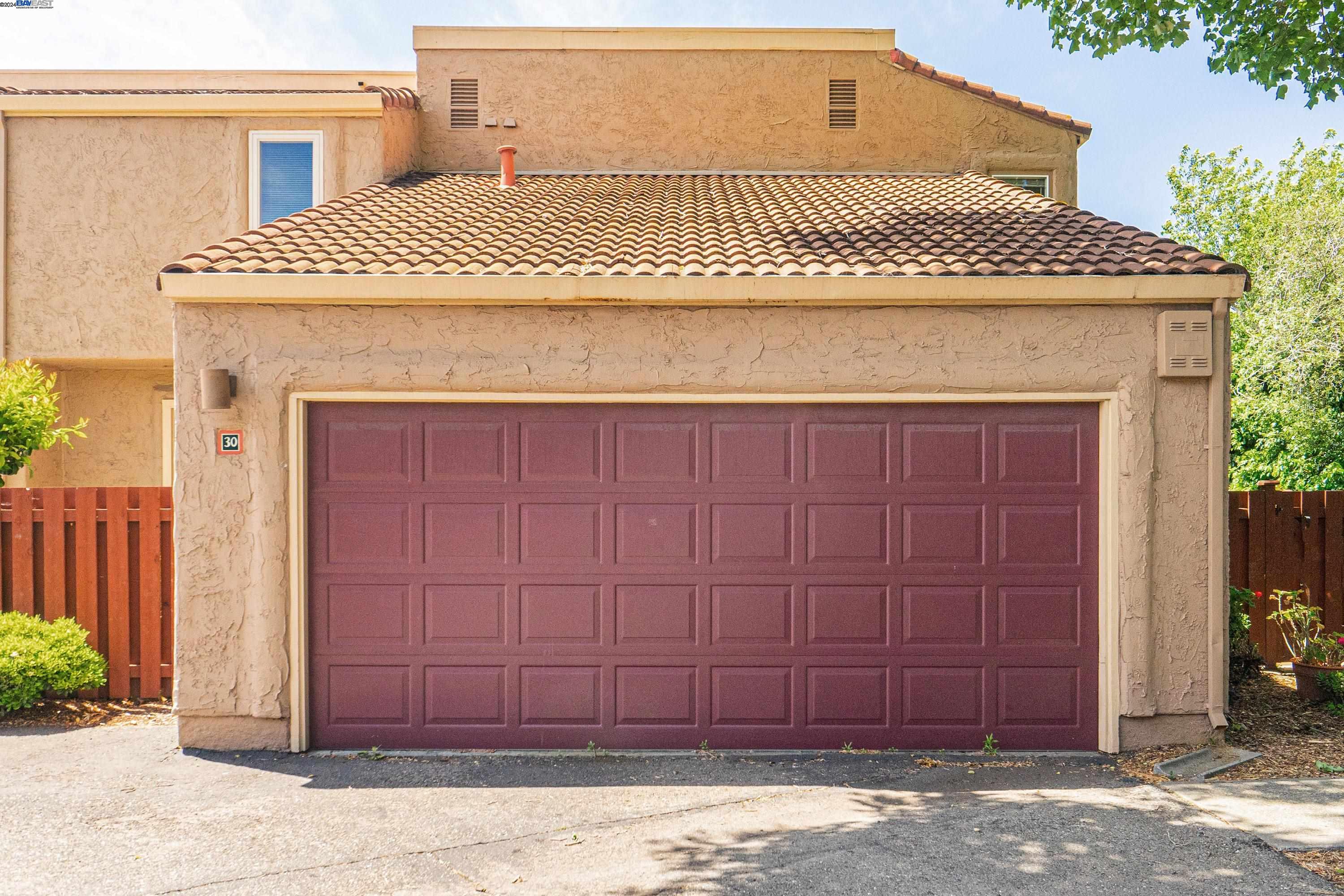 Photo #2: 41060815 Listing 