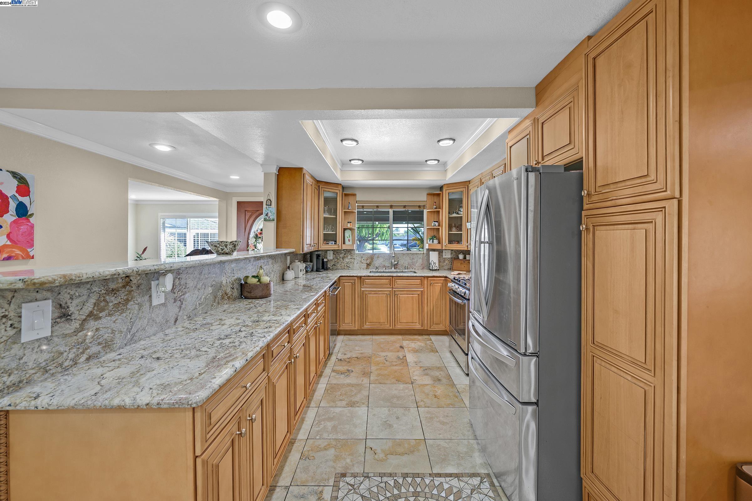 Detail Gallery Image 11 of 46 For 3104 Salisbury Ct, Fremont,  CA 94555 - 5 Beds | 2 Baths