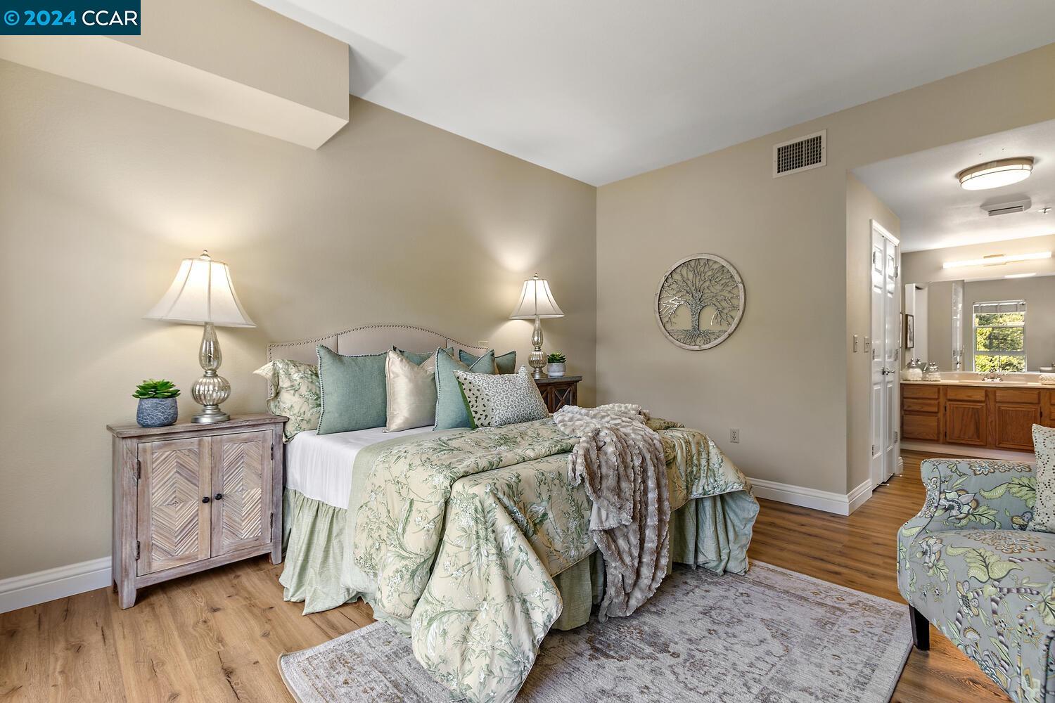 Detail Gallery Image 15 of 54 For 1840 Tice Creek Drive #2420,  Walnut Creek,  CA 94595-2464 - 2 Beds | 2 Baths