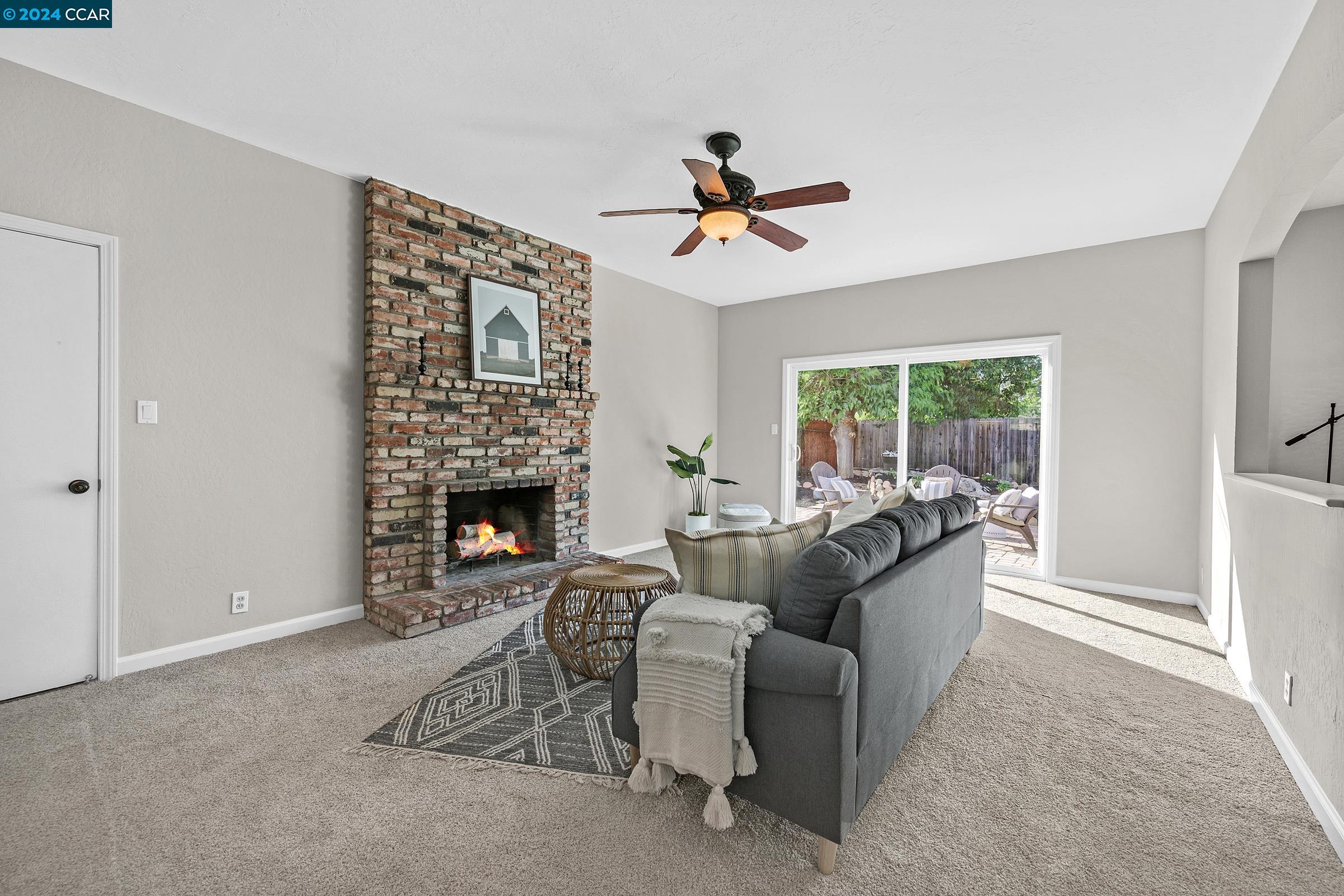 Detail Gallery Image 18 of 44 For 1729 Baywood Dr, Concord,  CA 94521 - 3 Beds | 2 Baths