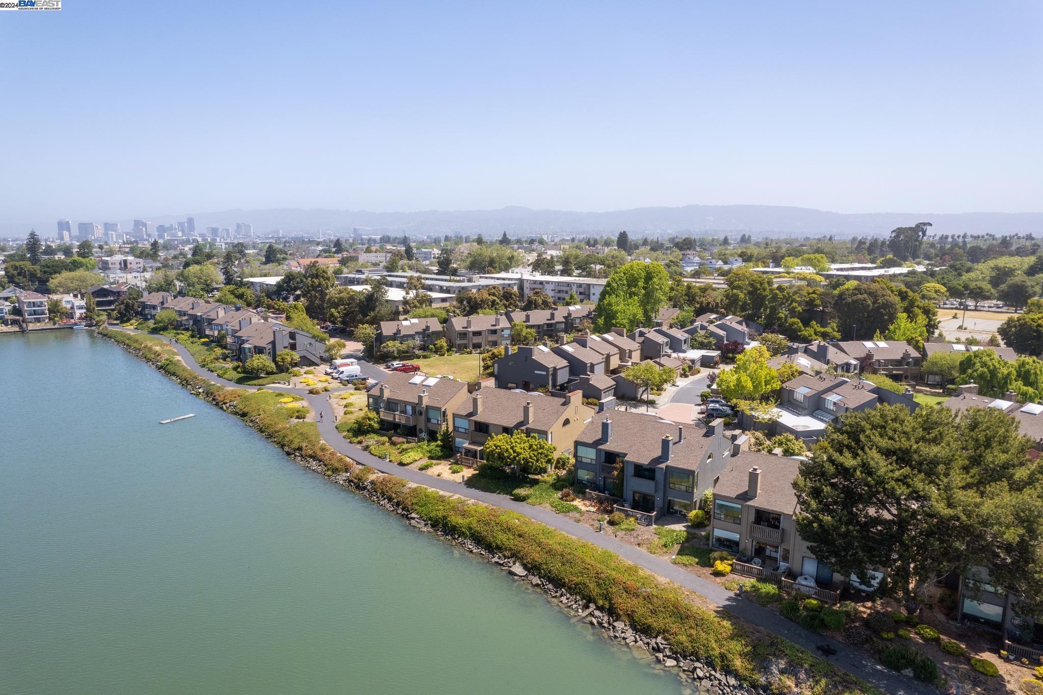 Photo #5: 41060850 Listing 