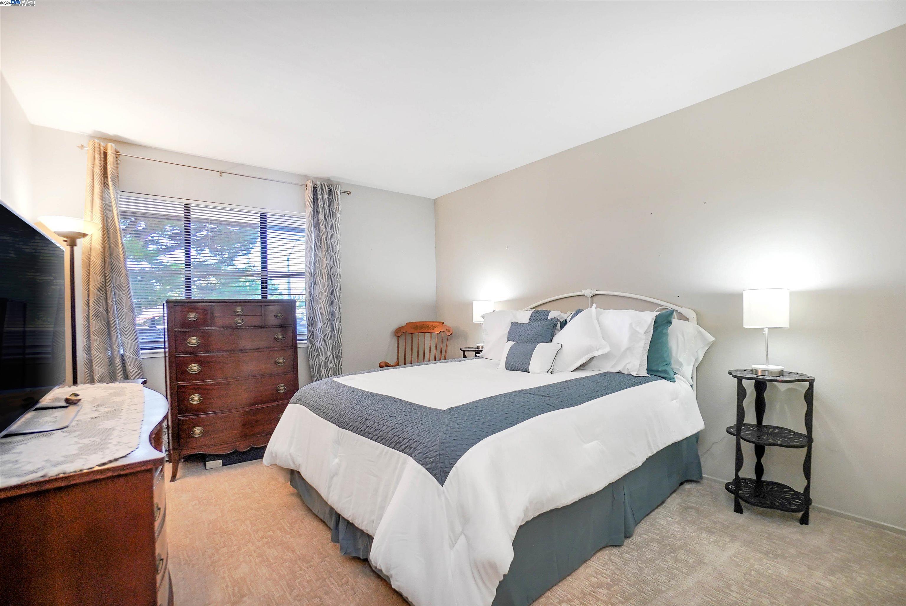 Detail Gallery Image 18 of 35 For 1550 Bancroft Ave #321,  San Leandro,  CA 94577 - 3 Beds | 2 Baths