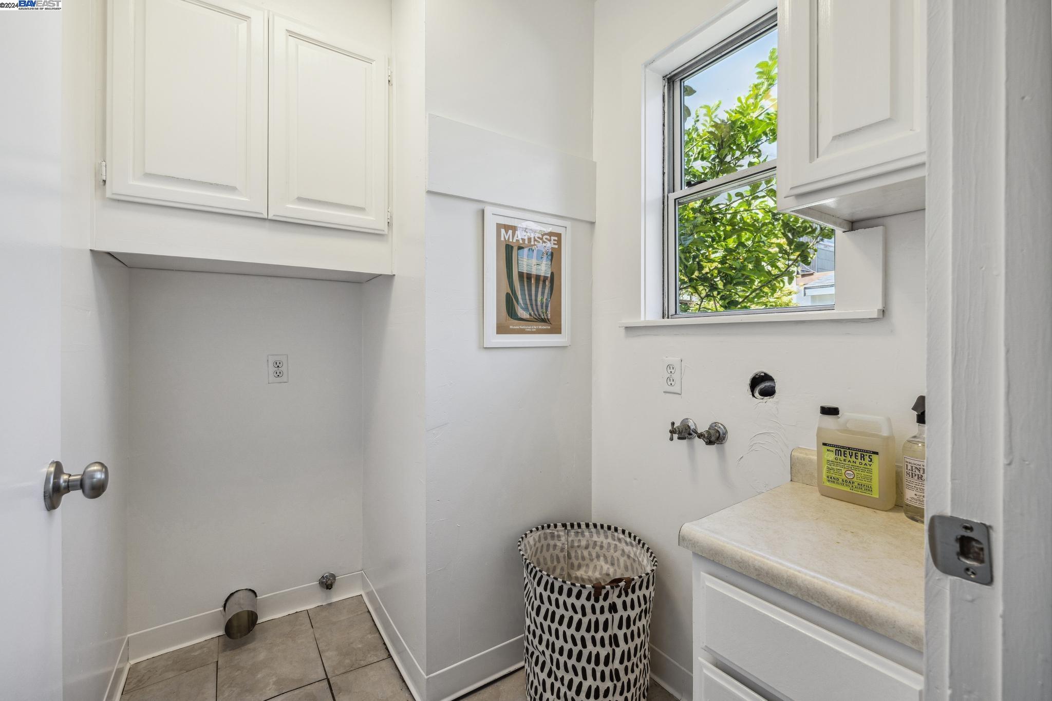 Detail Gallery Image 29 of 45 For 3253 Madison St, Alameda,  CA 94501 - 3 Beds | 2 Baths