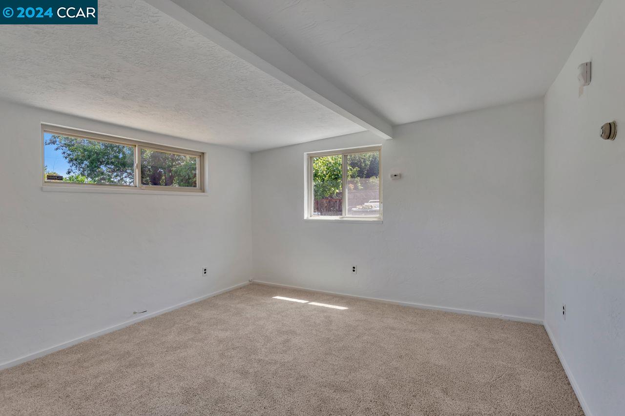 Detail Gallery Image 14 of 30 For 2381 Upland Drive, Concord,  CA 94520 - 3 Beds | 1 Baths