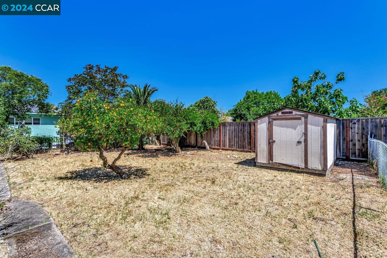 Detail Gallery Image 27 of 30 For 2381 Upland Drive, Concord,  CA 94520 - 3 Beds | 1 Baths