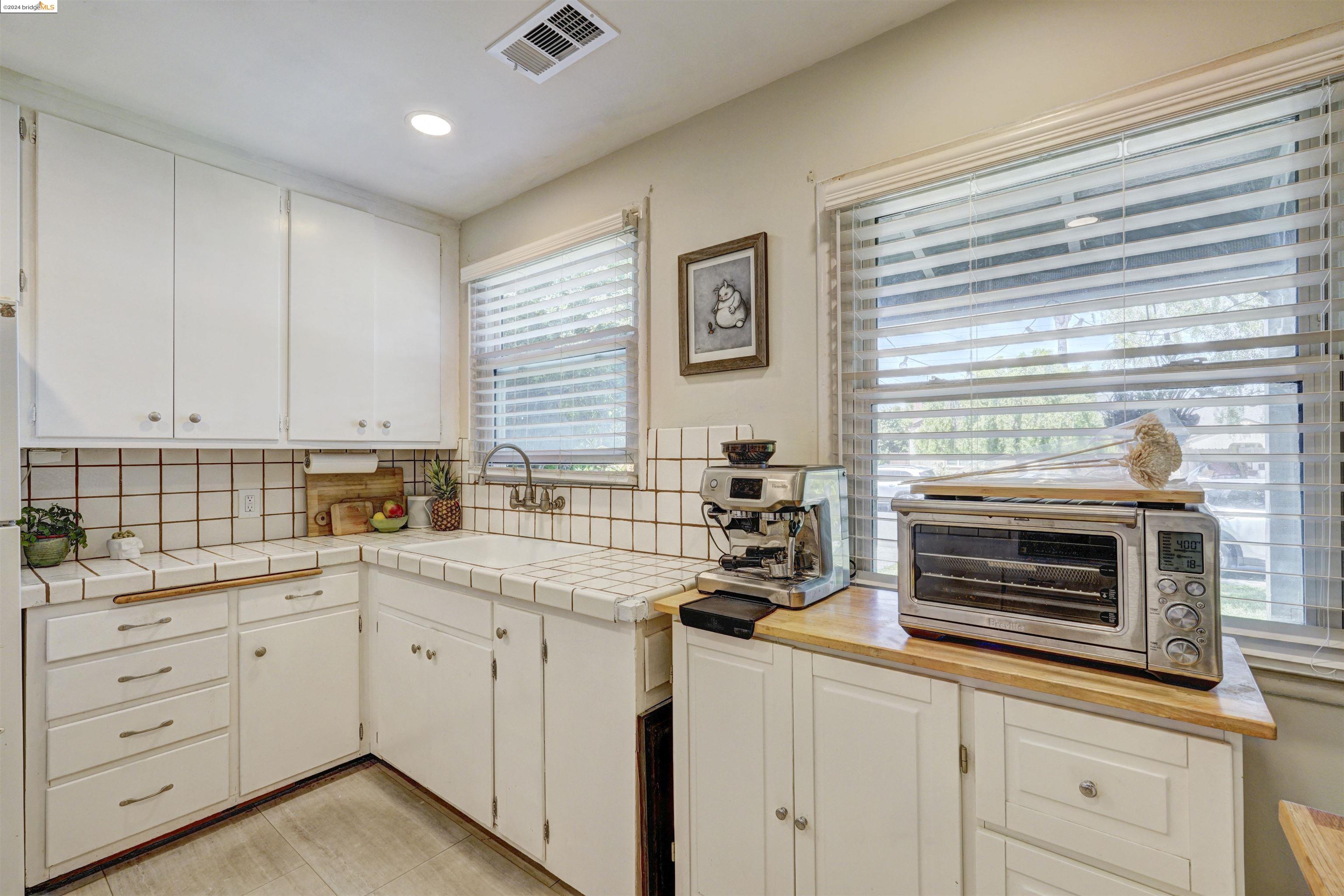 Detail Gallery Image 22 of 36 For 1630 136th Ave, San Leandro,  CA 94578 - 2 Beds | 1 Baths