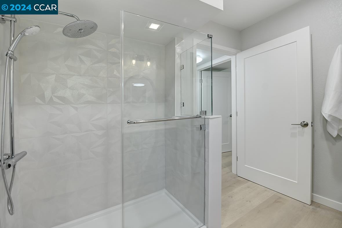 Detail Gallery Image 31 of 55 For 1364 Running Springs Rd #2,  Walnut Creek,  CA 94595 - 2 Beds | 2 Baths