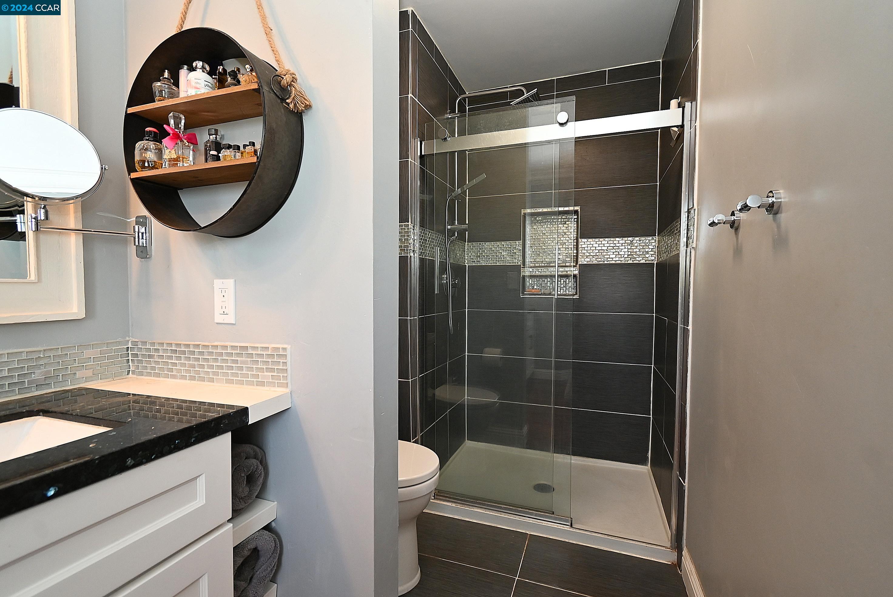 Detail Gallery Image 27 of 44 For 5091 Saint Celestine Ct, Concord,  CA 94521 - 4 Beds | 2/1 Baths