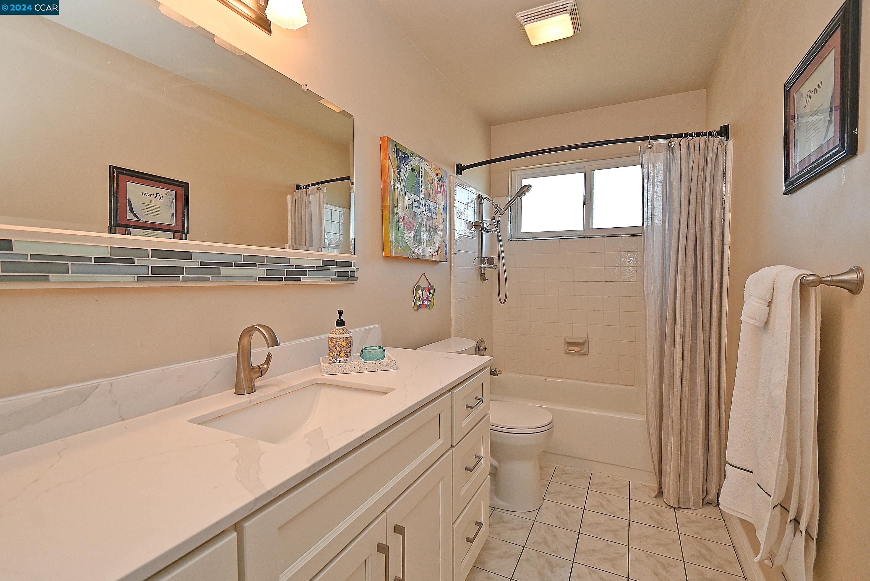 Detail Gallery Image 31 of 44 For 5091 Saint Celestine Ct, Concord,  CA 94521 - 4 Beds | 2/1 Baths