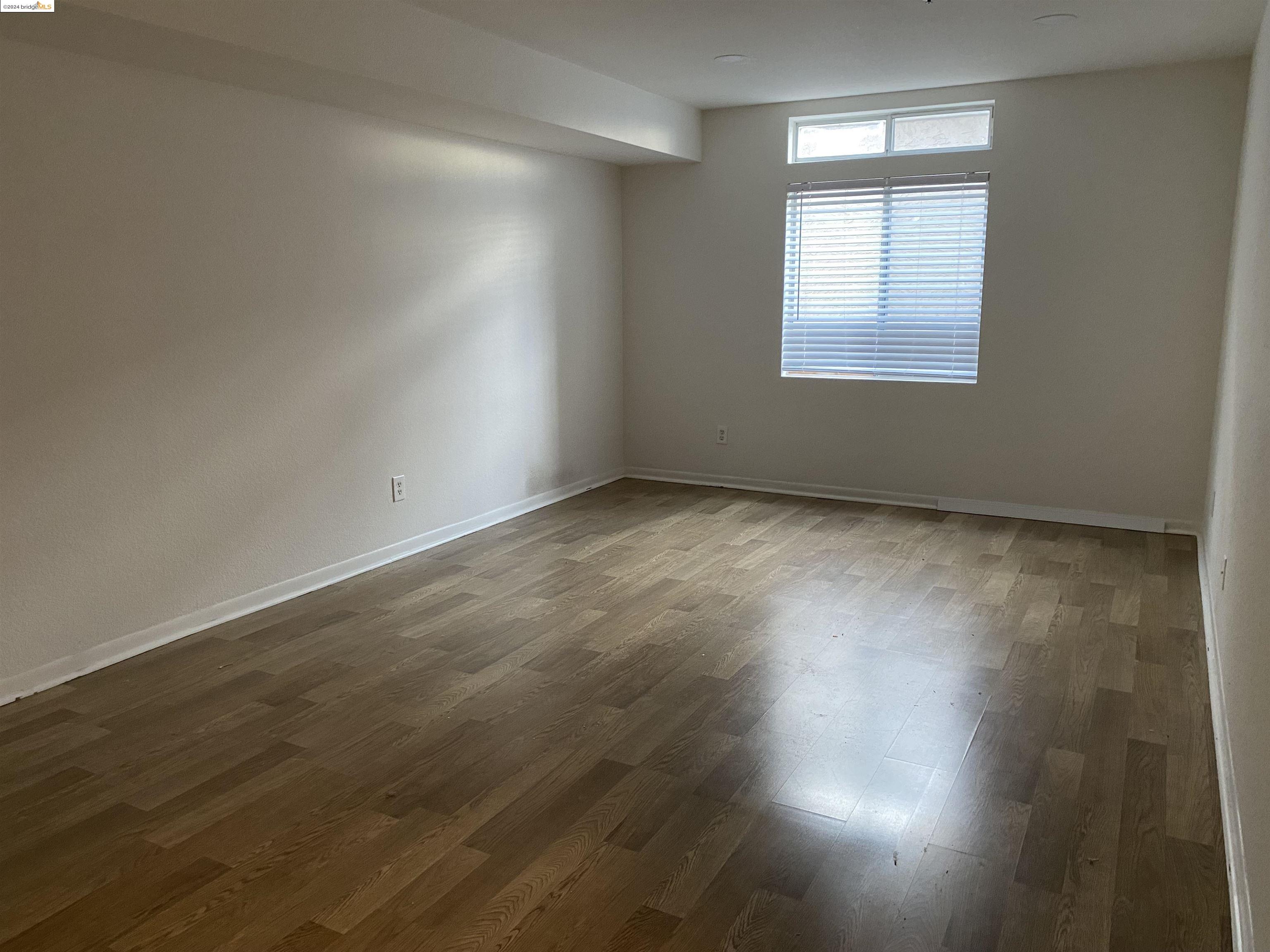 Detail Gallery Image 7 of 8 For 535 Pierce St #1114,  Albany,  CA 94706 - 2 Beds | 2 Baths