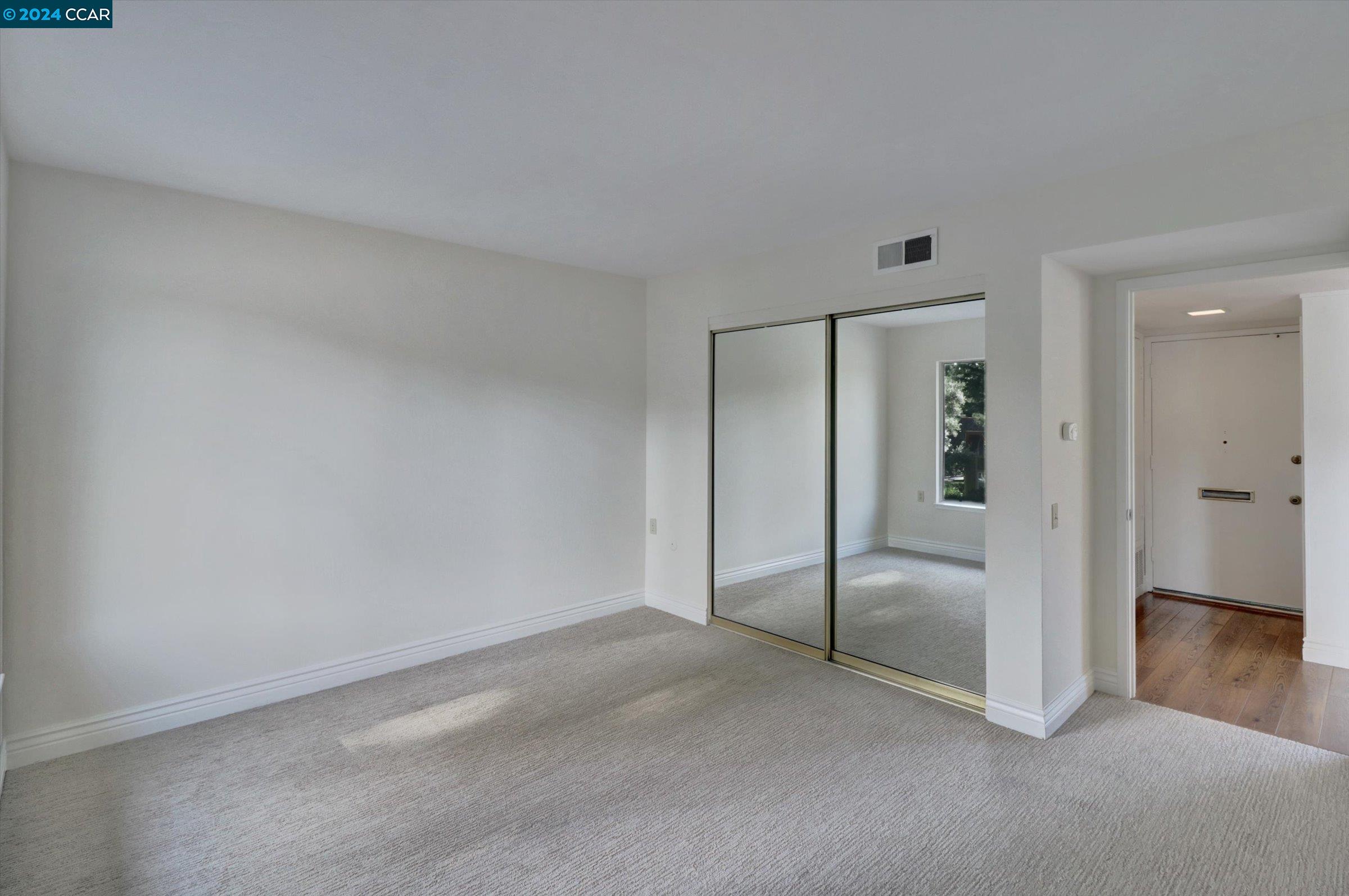 Detail Gallery Image 17 of 60 For 2108 Tice Creek Dr #1,  Walnut Creek,  CA 94595 - 1 Beds | 1 Baths
