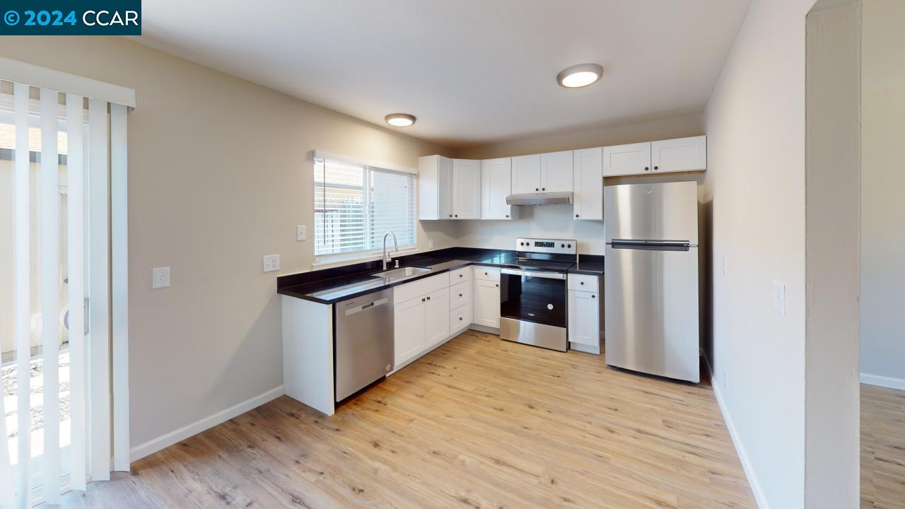 Photo #4: 41061035 Listing 