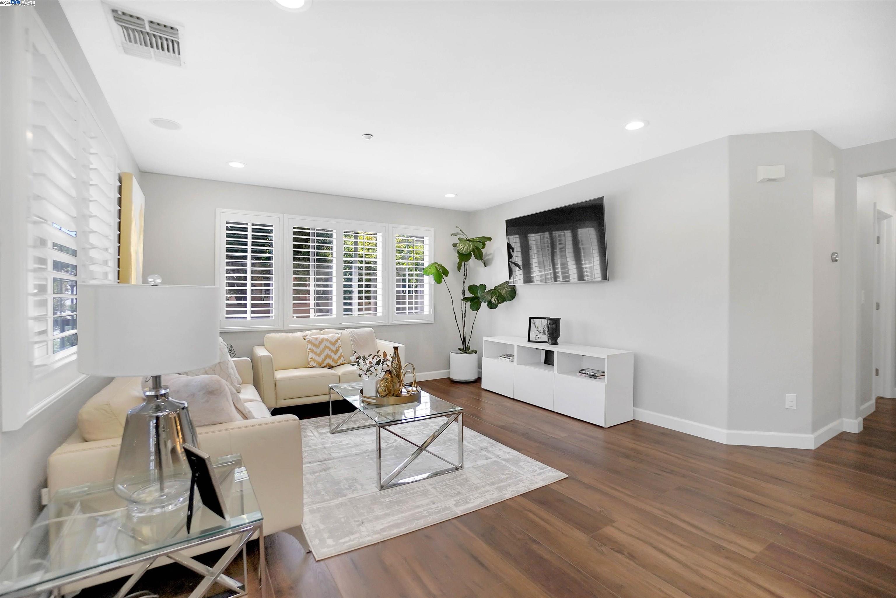 Photo #6: 41061073 Listing 