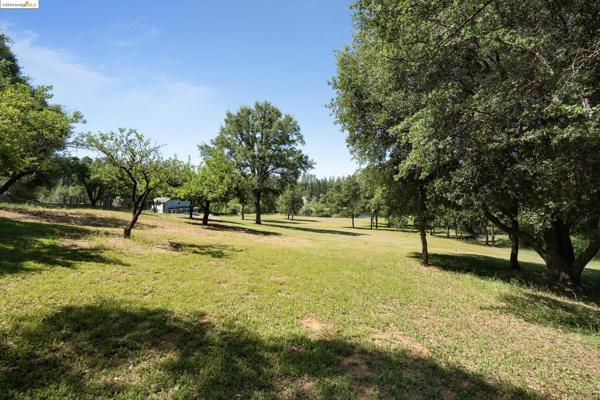 Detail Gallery Image 24 of 41 For 2992 Buckboard Rd, Placerville,  CA 95667 - 2 Beds | 2 Baths