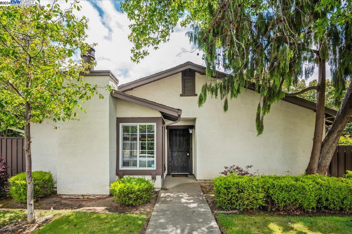 Photo #2: 41061178 Listing 