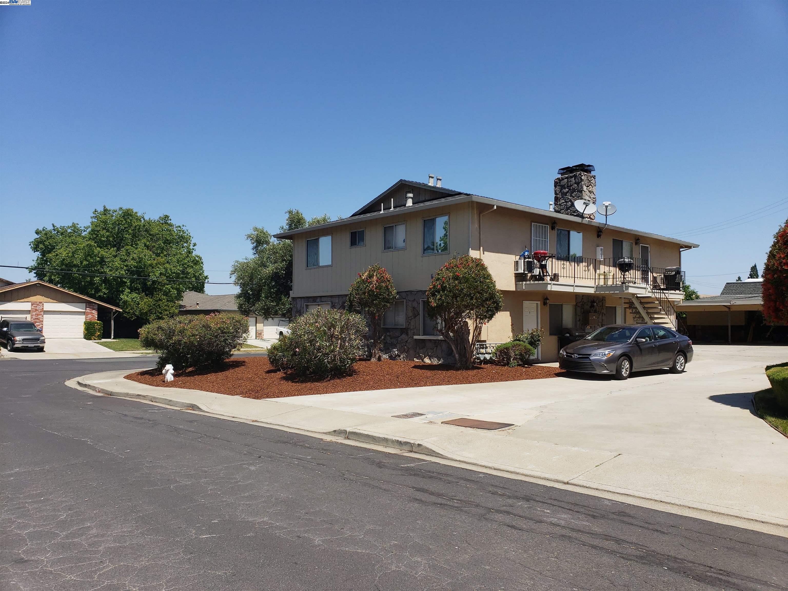 Detail Gallery Image 1 of 1 For 5276 Balhan Ct, Concord,  CA 94521 - – Beds | – Baths