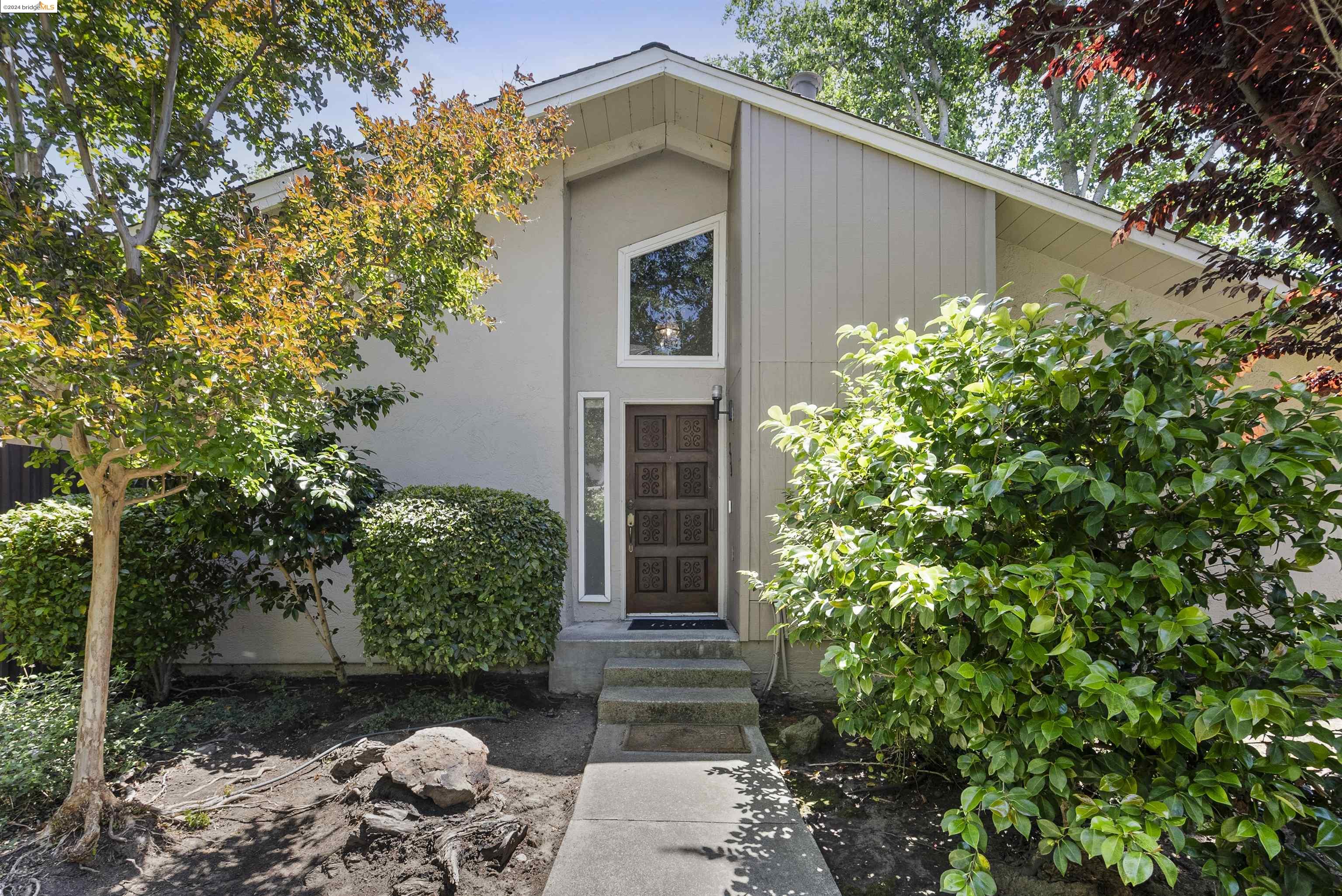 Photo #2: 41061201 Listing 
