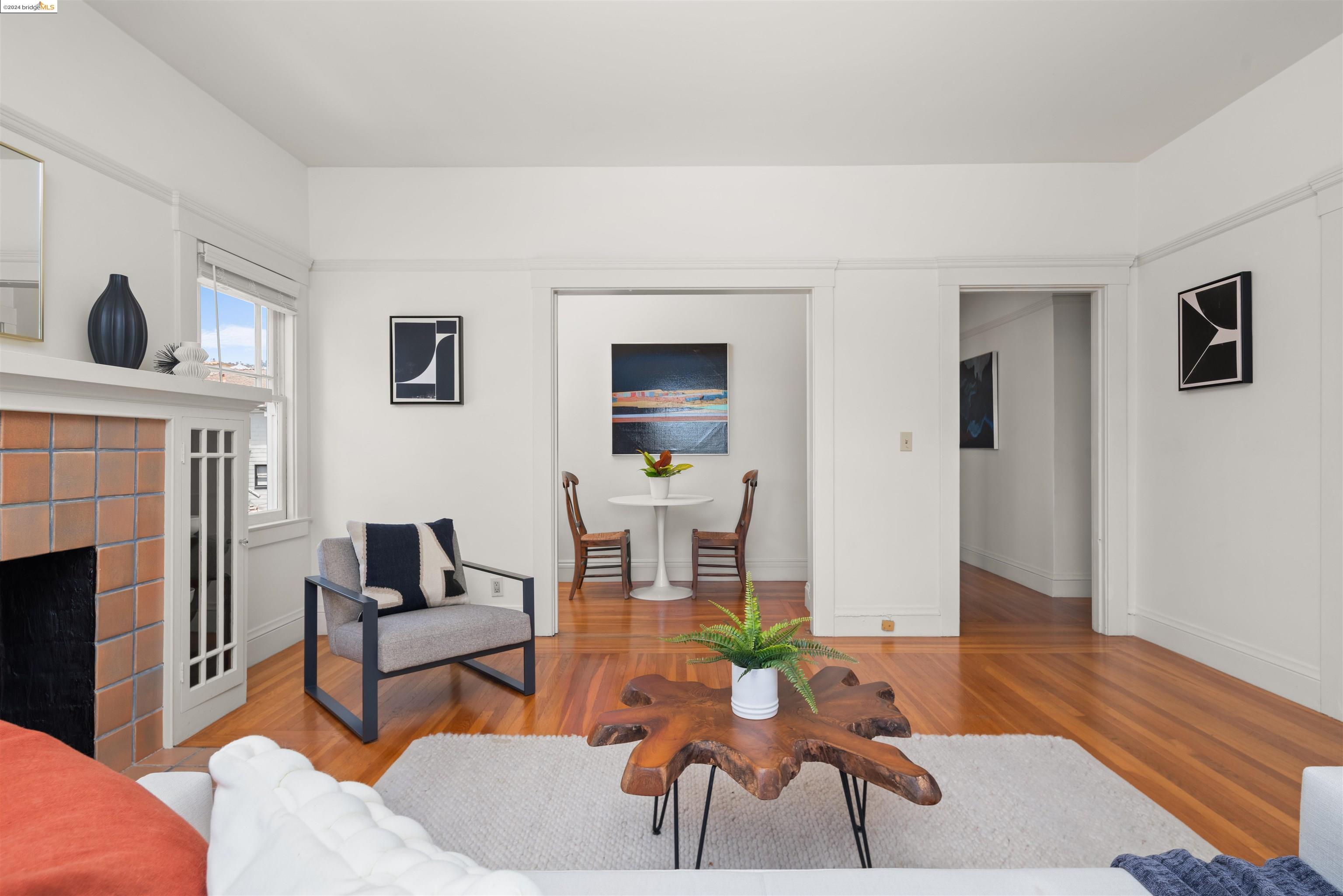 Photo #6: 41061328 Listing 