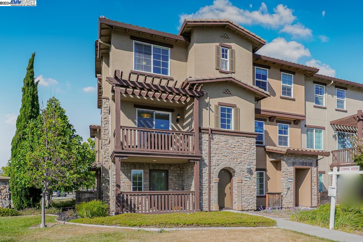 More Details about MLS # 41061336 : 34113 LUGANO TER