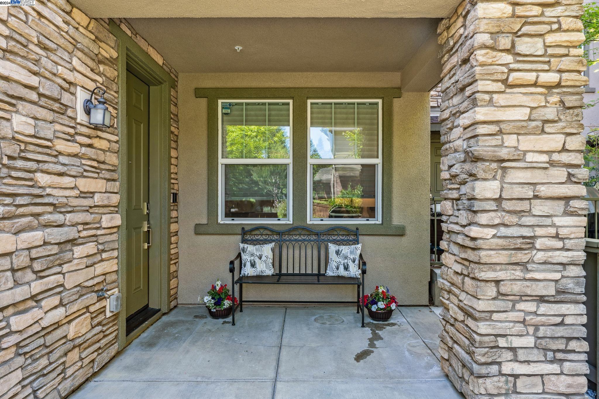 Photo #3: 41061359 Listing 
