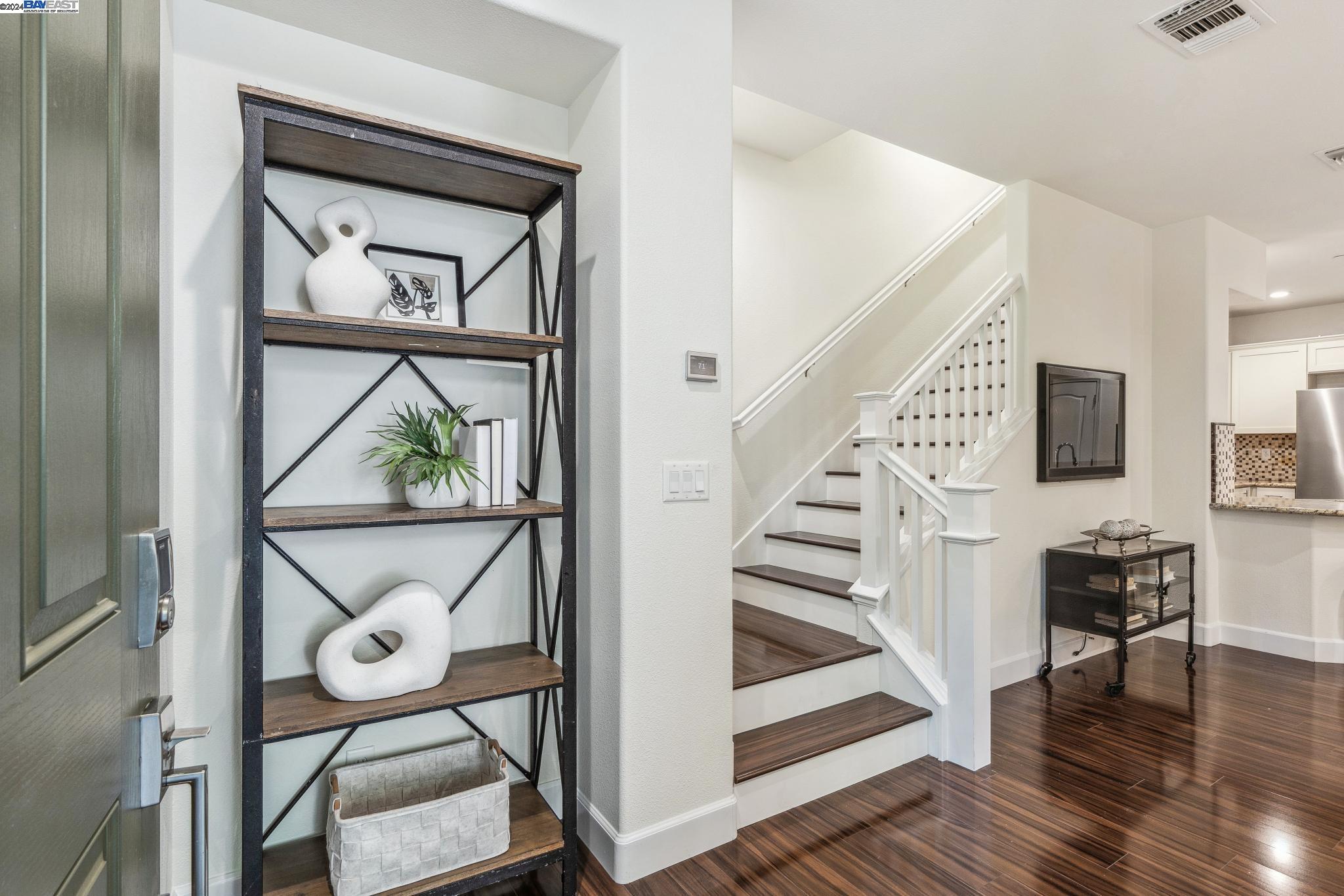 Photo #5: 41061359 Listing 