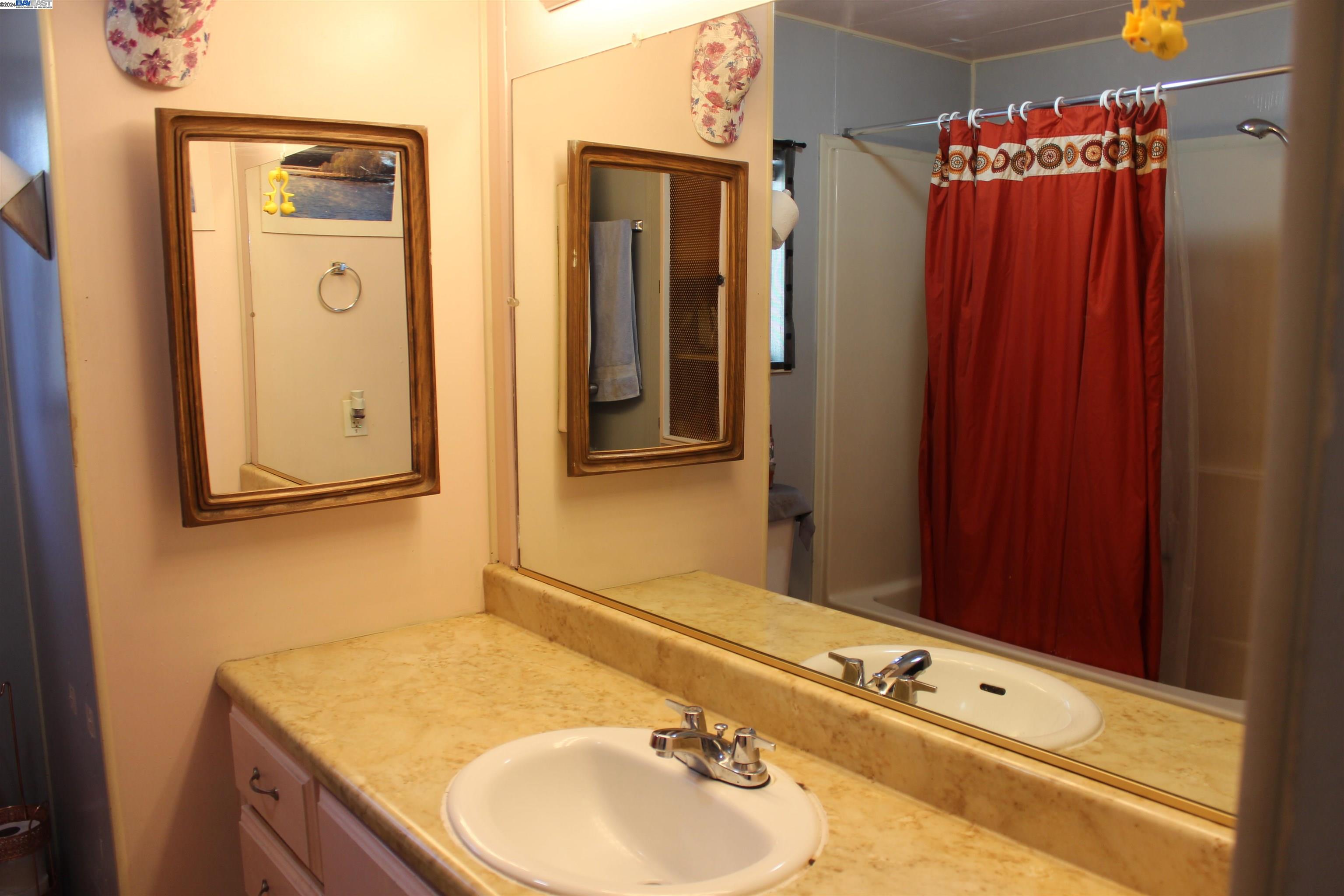 Detail Gallery Image 6 of 8 For 621 E Lockeford St. #30 #30,  Lodi,  CA 95240 - 1 Beds | 1 Baths