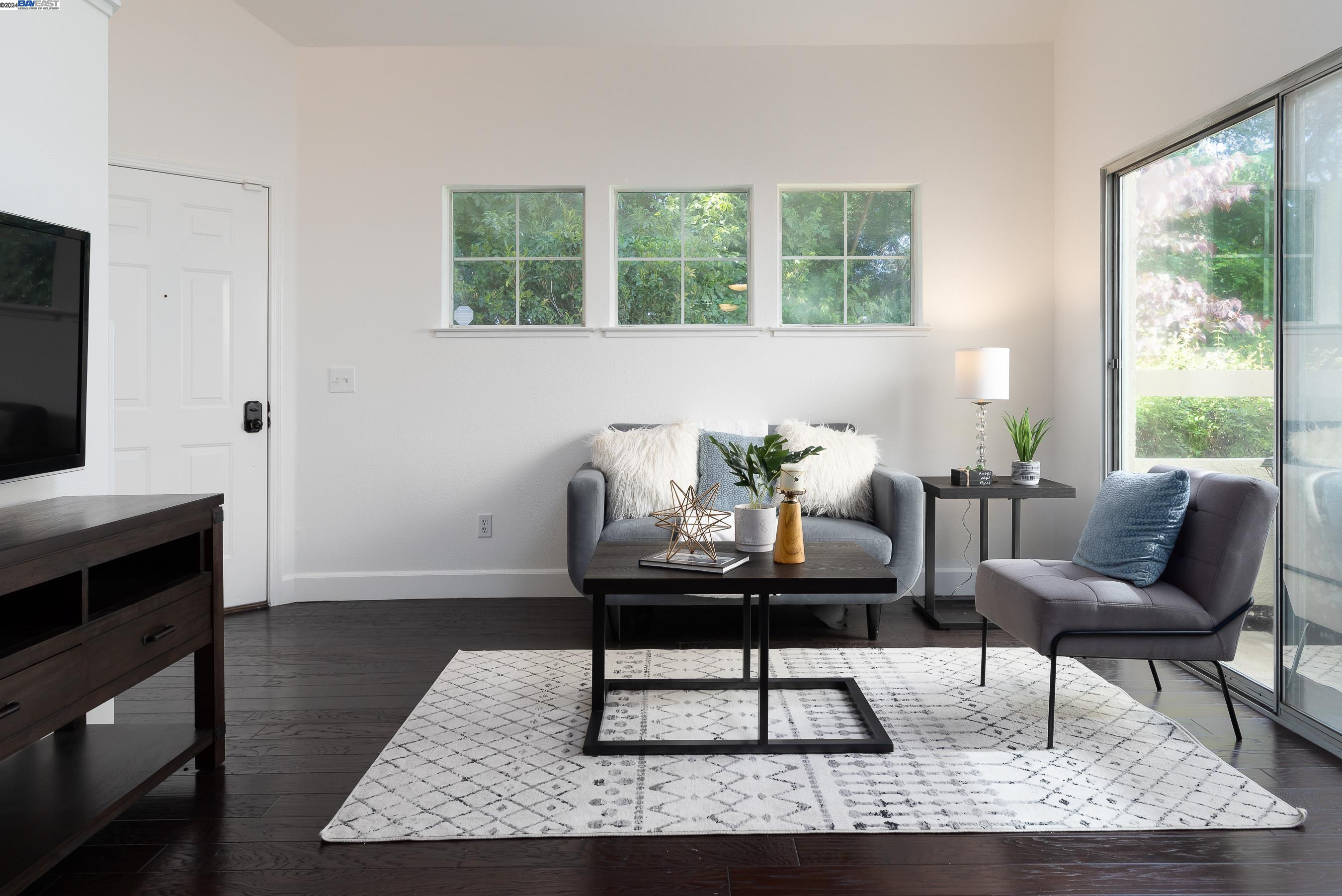 Photo #5: 41061384 Listing 