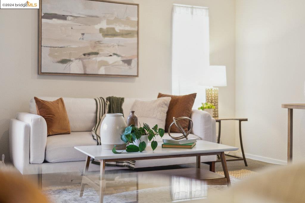 Photo #5: 41061386 Listing 