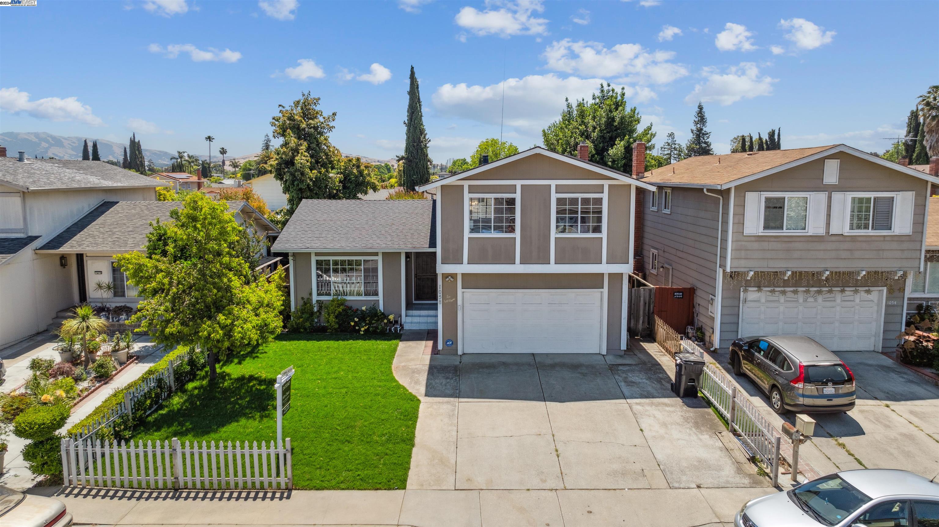 Detail Gallery Image 1 of 1 For 1058 Saddlewood Dr, San Jose,  CA 95121 - 4 Beds | 2/1 Baths