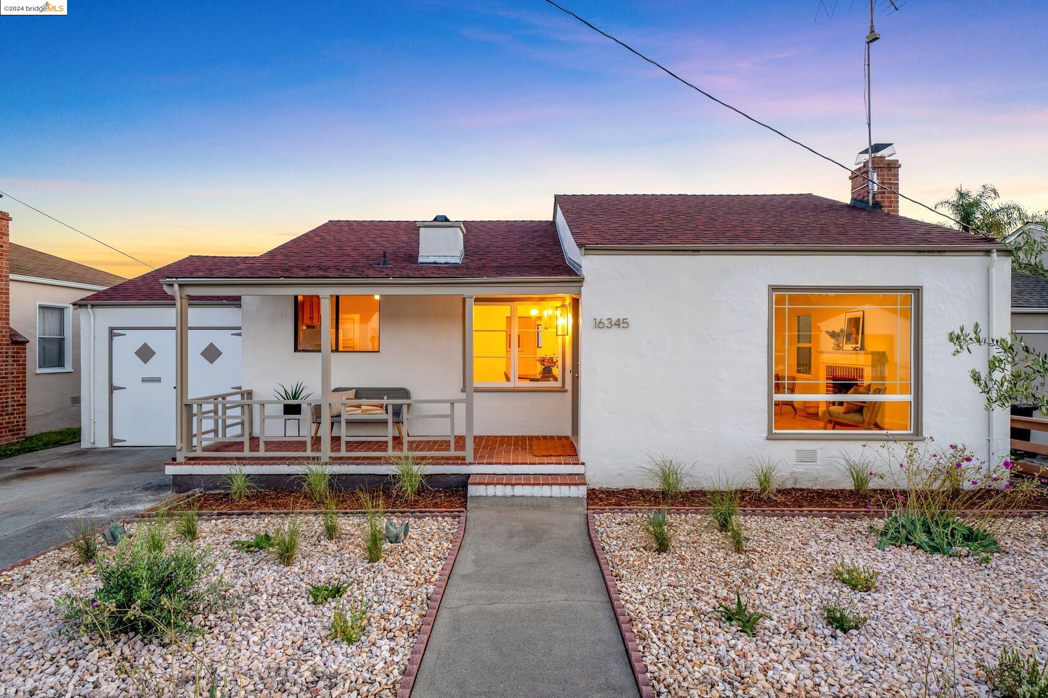 Detail Gallery Image 1 of 1 For 16345 Blanco St, San Leandro,  CA 94578 - 2 Beds | 1 Baths